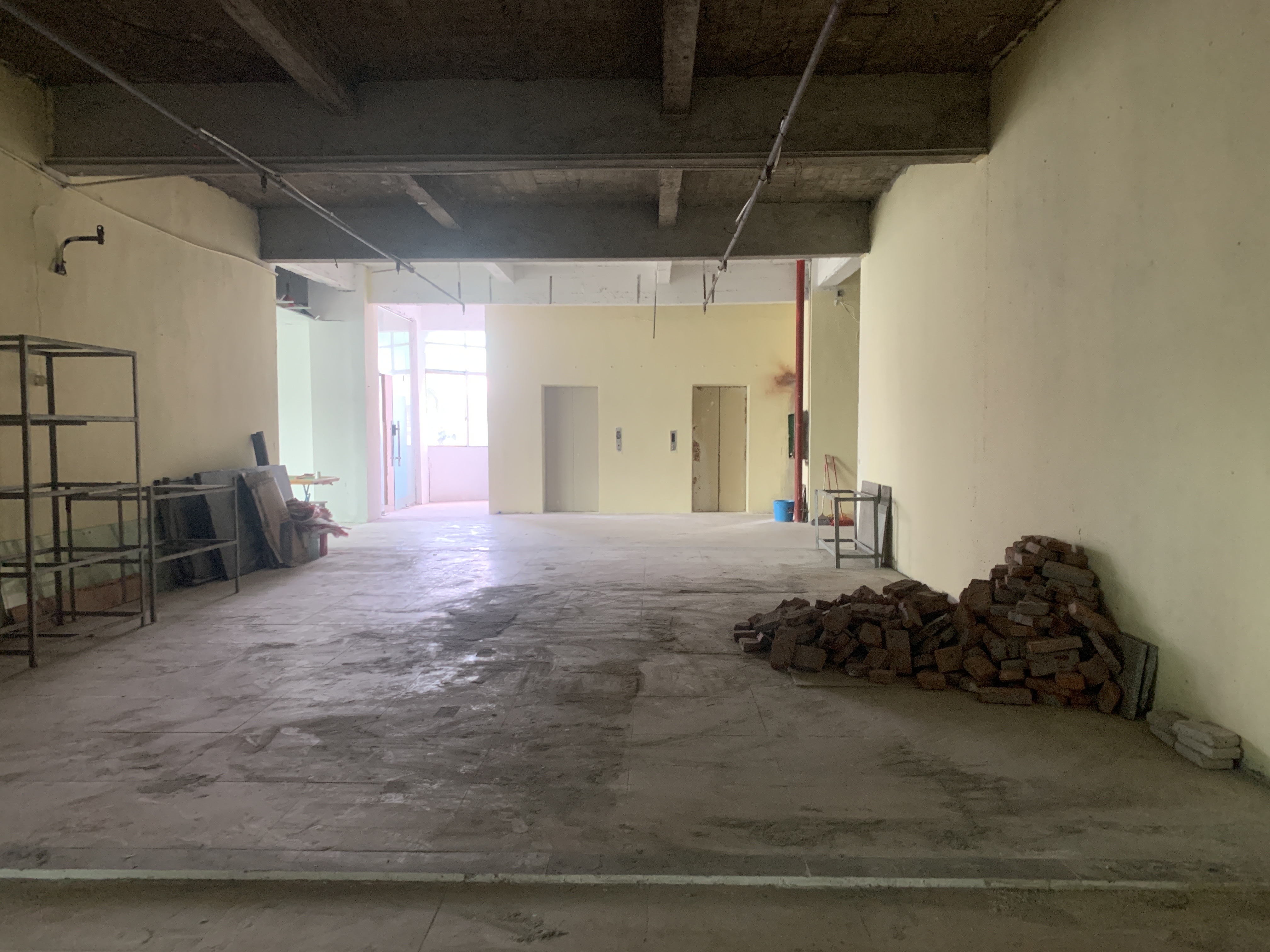 鸿昌盛大厦 1室1厅1卫 12000.0元/月 鸿昌盛大厦 1室1厅1卫 12000.0元/月室内图