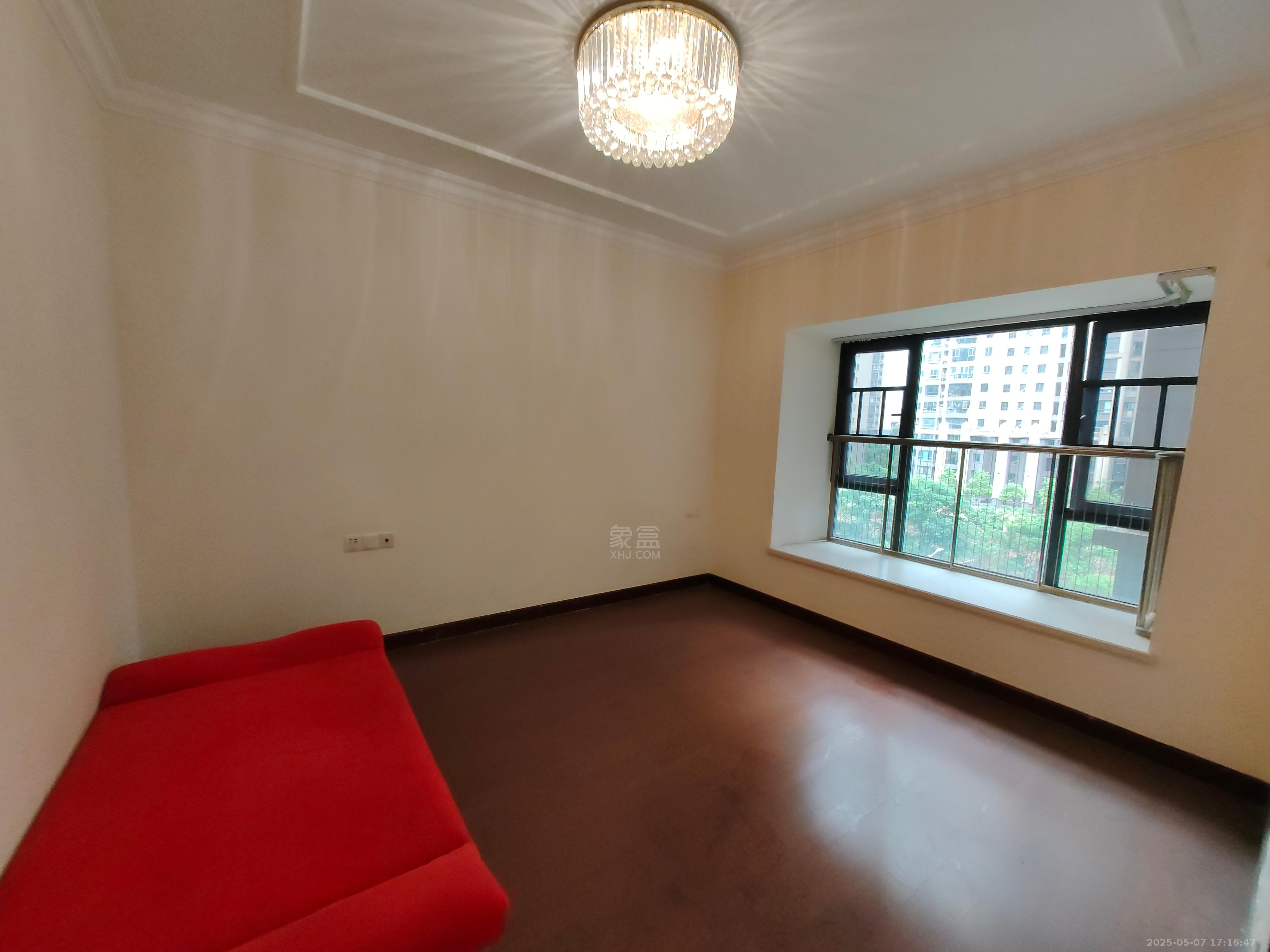 恒大华府 3室2厅1卫 1800.0元/月 恒大华府 3室2厅1卫 1800.0元/月室内图