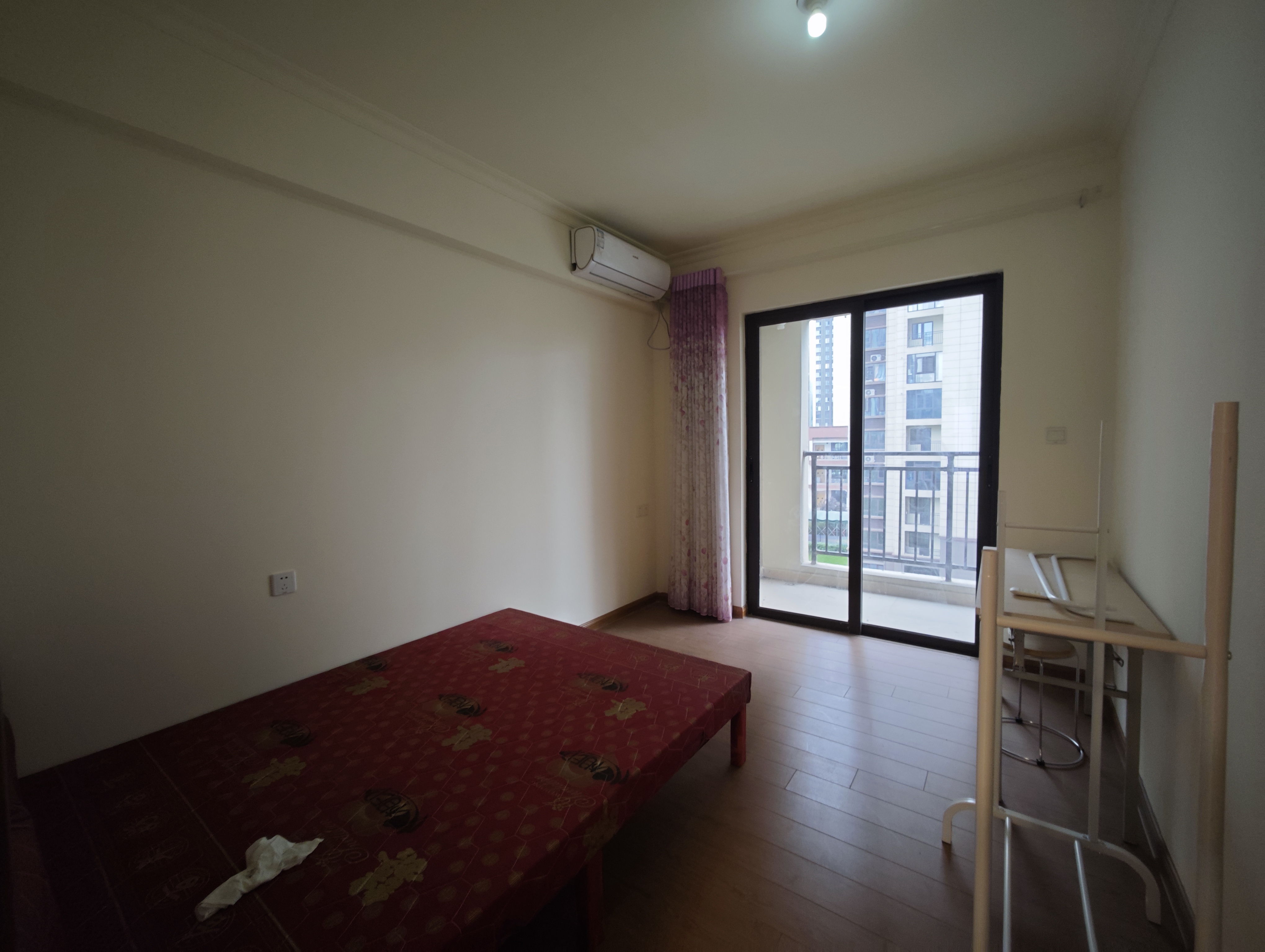 碧桂园豪园-二期 1室0厅0卫 1500.0元/月 碧桂园豪园-二期 1室0厅0卫 1500.0元/月室内图