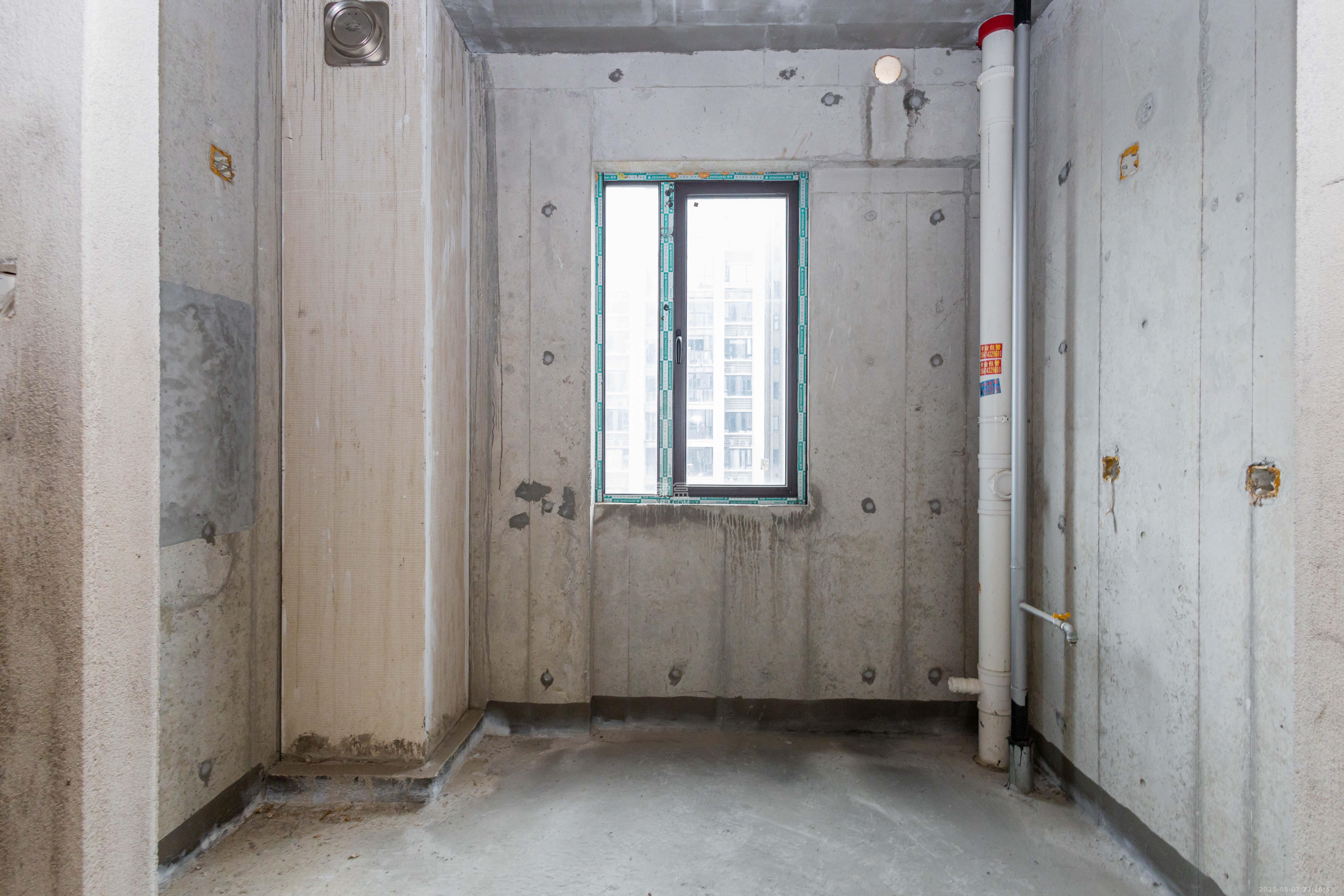 映悦星府 3室2厅2卫 75.0万 映悦星府 3室2厅2卫 75.0万厨房