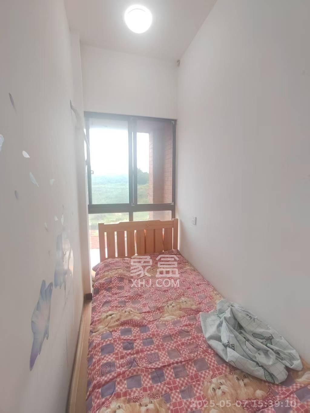 绿地公馆(绿地名邸) 2室2厅1卫 1900.0元/月 绿地公馆(绿地名邸) 2室2厅1卫 1900.0元/月室内图