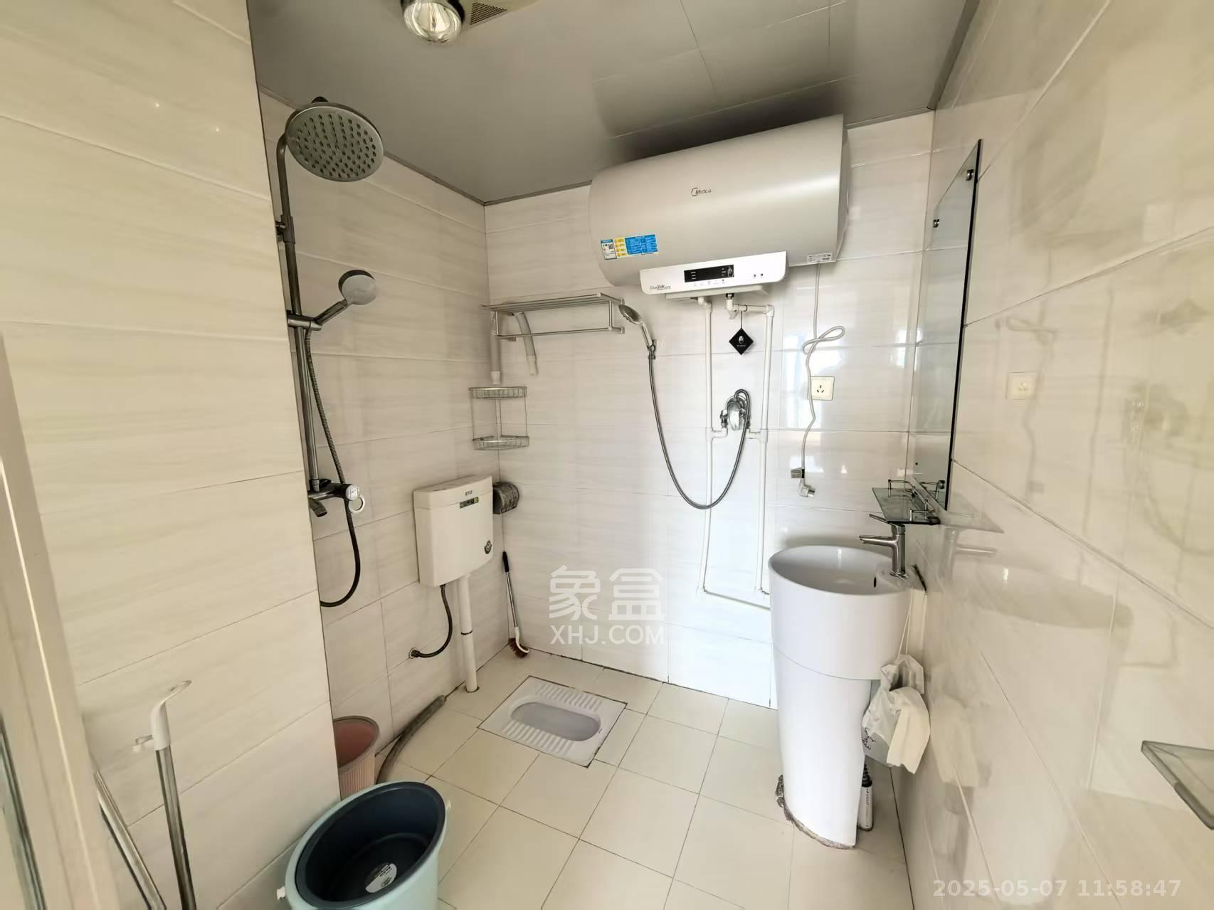 金侨书香庭苑  1室1厅1卫   1100.00元/月户型图