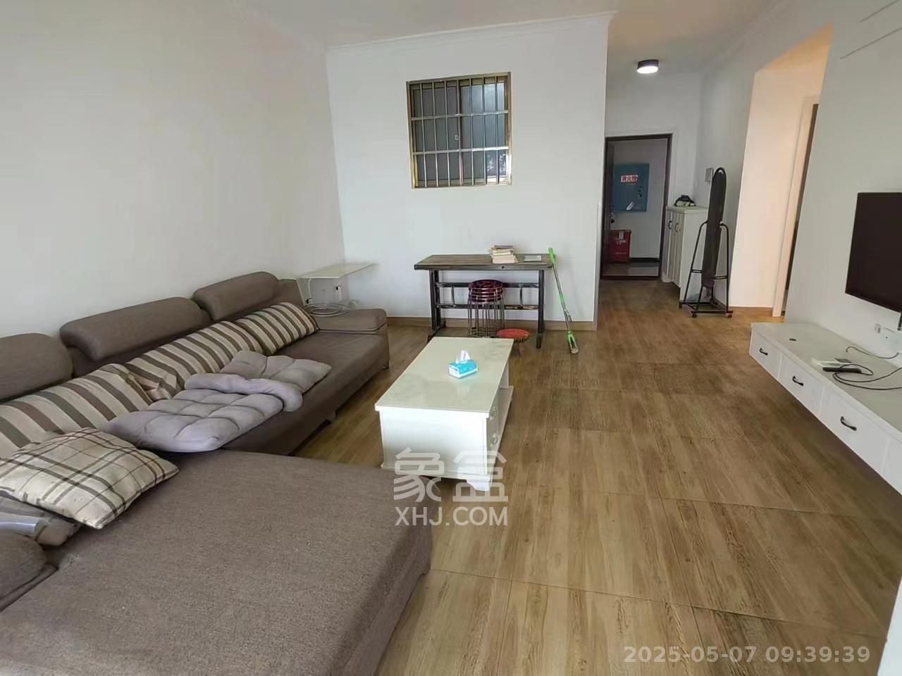 剑桥名门 3室1厅1卫 2500.0元/月 剑桥名门 3室1厅1卫 2500.0元/月室内图