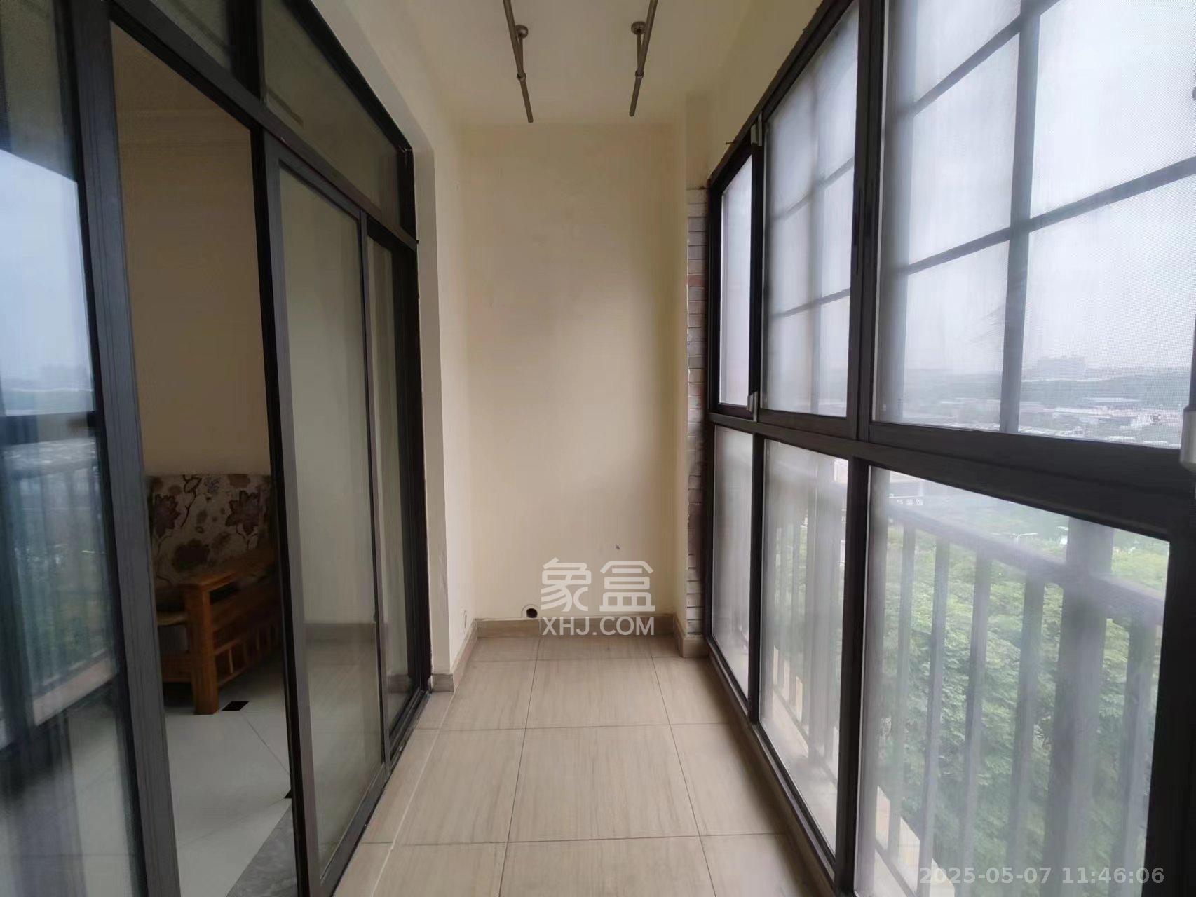 夏威夷碧水春城（碧桂园城市花园）  2室2厅1卫   2200.00元/月室内图