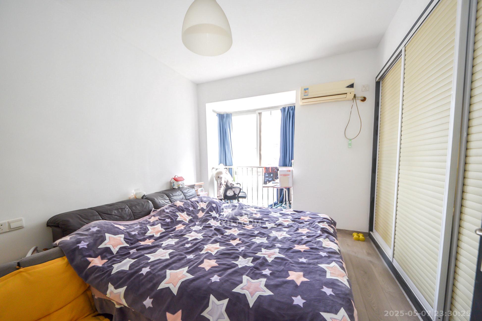 丽星景园  2室2厅1卫    53.0万 丽星景园  2室2厅1卫    53.0万卧室