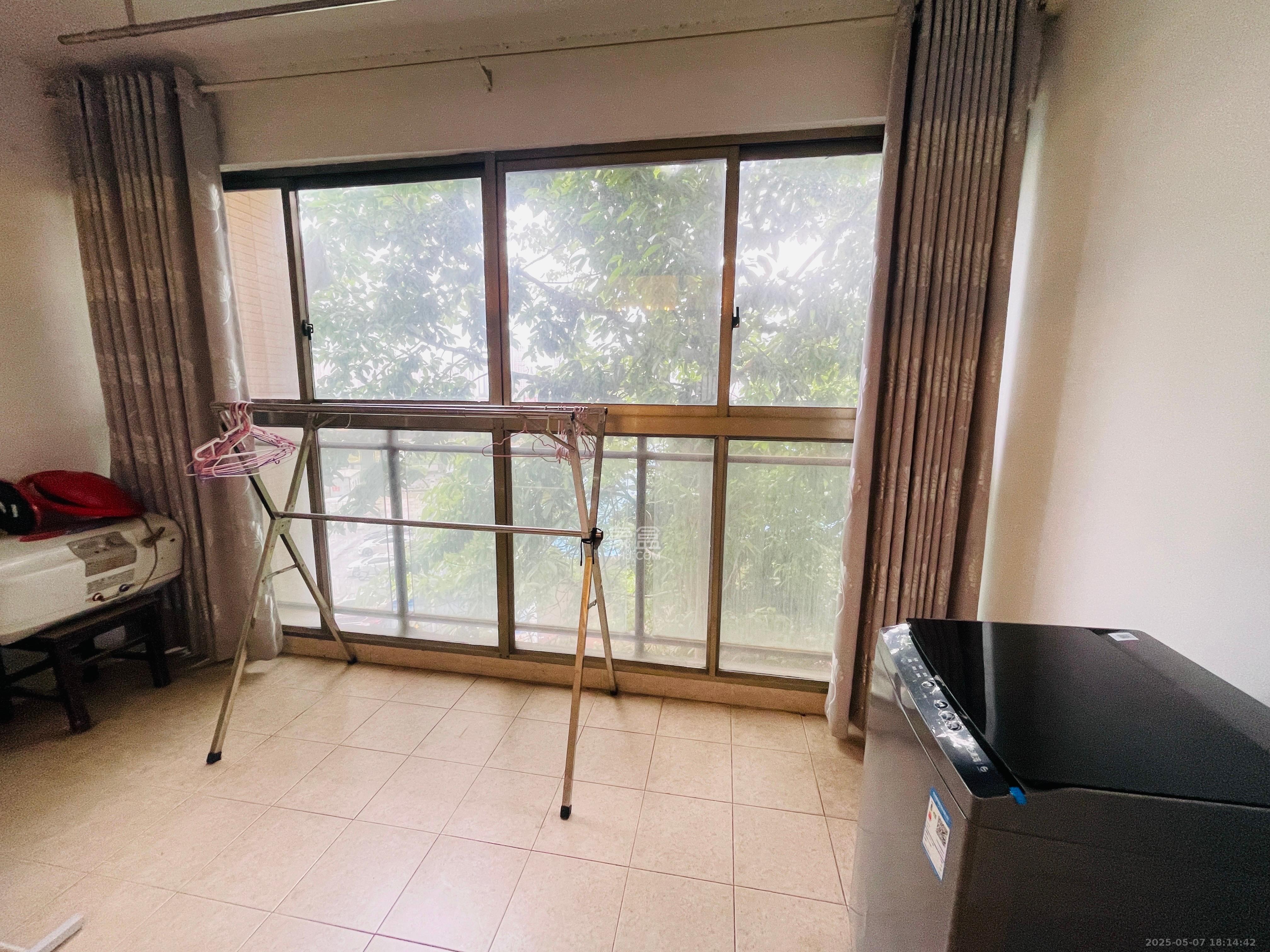 江河双水湾  3室2厅2卫   2500.00元/月室内图