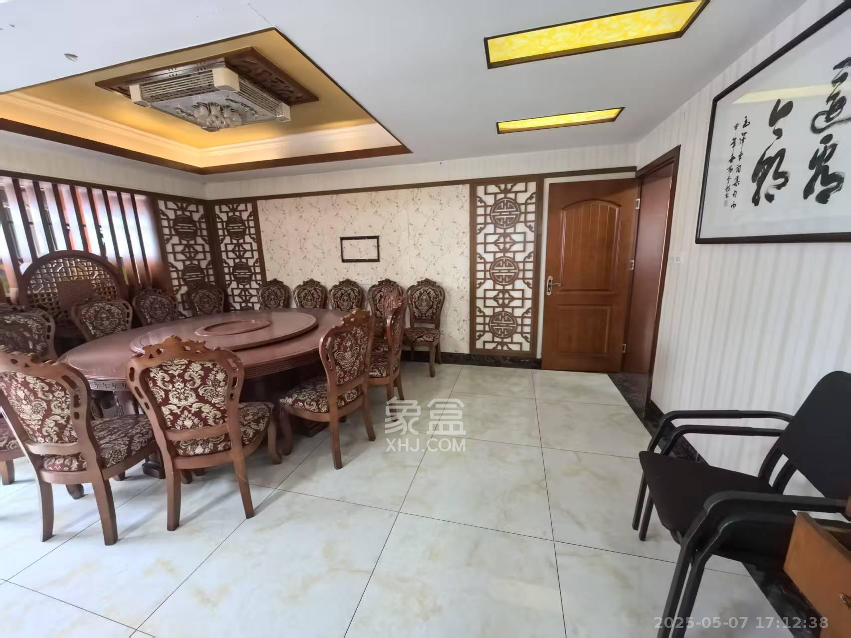 美林银谷 4室2厅1卫 3500.0元/月 美林银谷 4室2厅1卫 3500.0元/月室内图