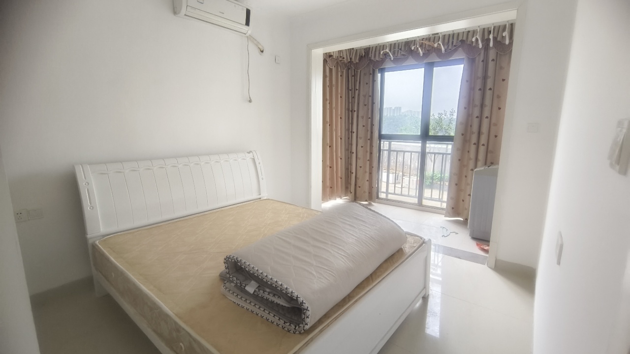 梓湖观邸 3室2厅2卫 88.8万 梓湖观邸 3室2厅2卫 88.8万室内图