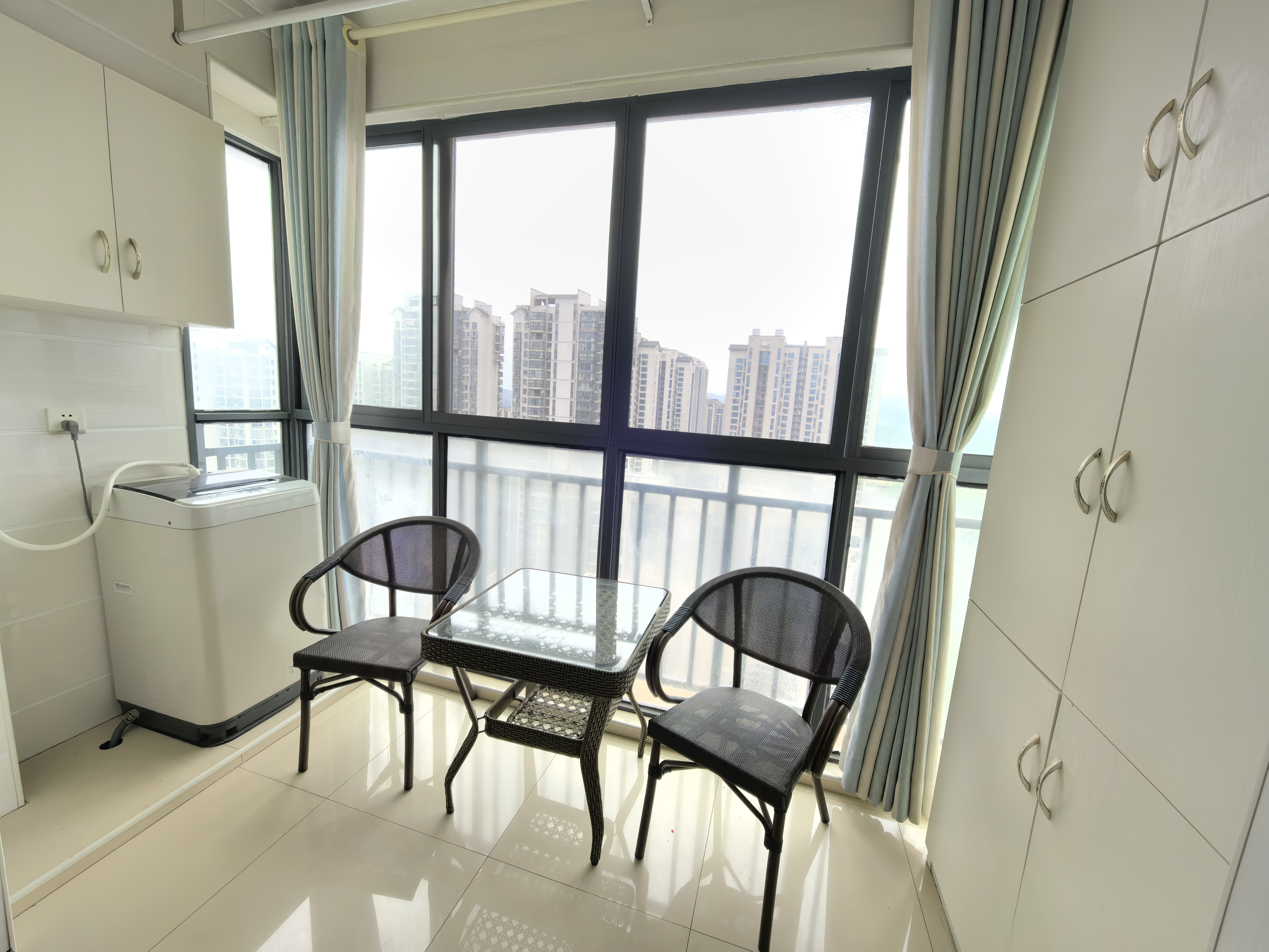 梓山湖领御  1室1厅1卫    1500.0元/月 梓山湖领御  1室1厅1卫    1500.0元/月室内图