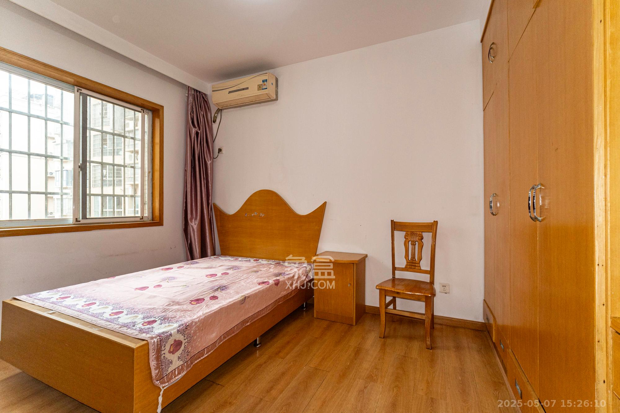 高林金三华邸 2室2厅1卫 45.0万 高林金三华邸 2室2厅1卫 45.0万卧室