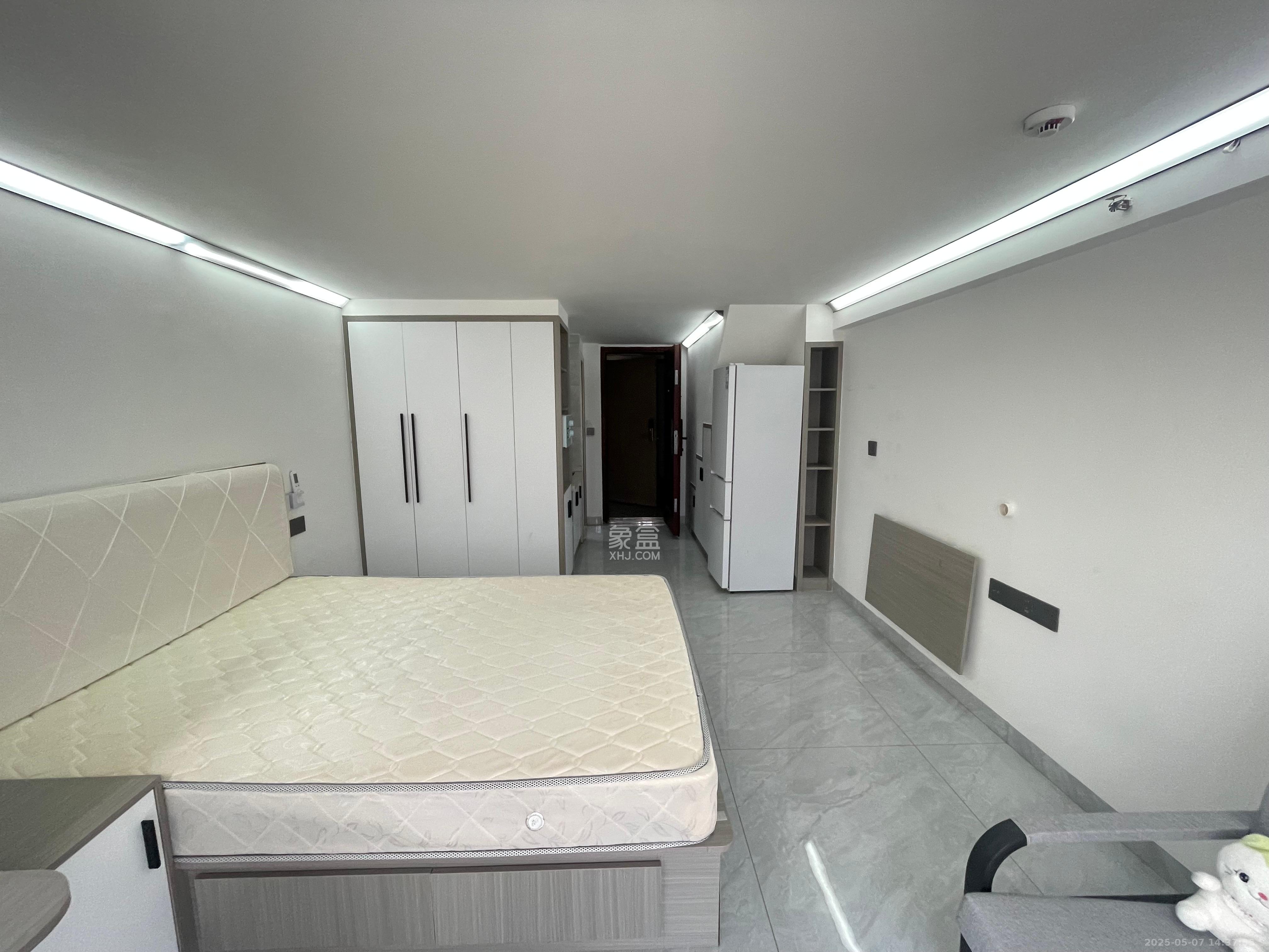 金地中交麓谷香颂(金地中交雅苑) 1室1厅1卫 1300.0元/月 金地中交麓谷香颂(金地中交雅苑) 1室1厅1卫 1300.0元/月室内图