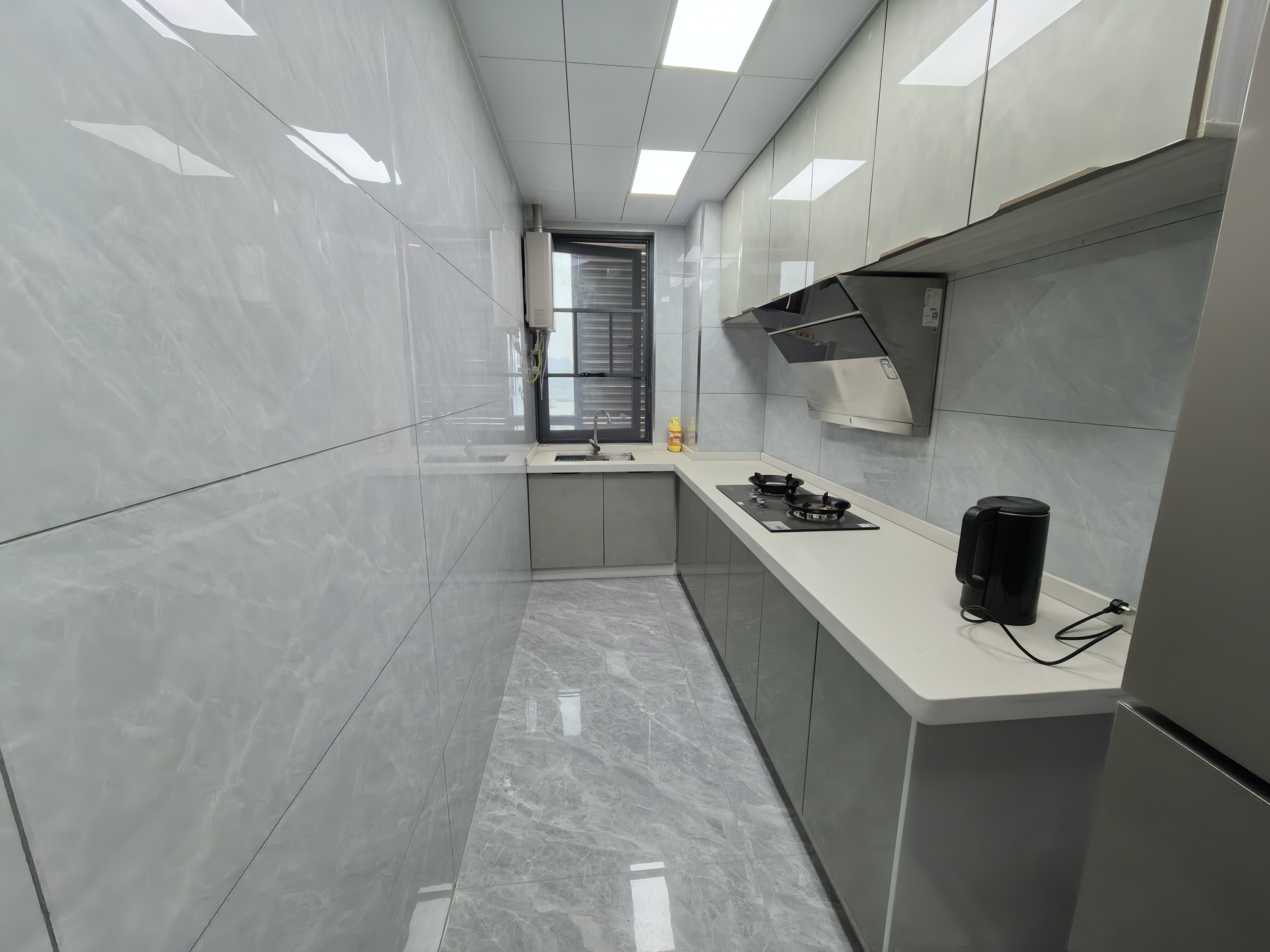 涌创天悦(涌创天誉) 1室0厅0卫 1900.0元/月 涌创天悦(涌创天誉) 1室0厅0卫 1900.0元/月室内图