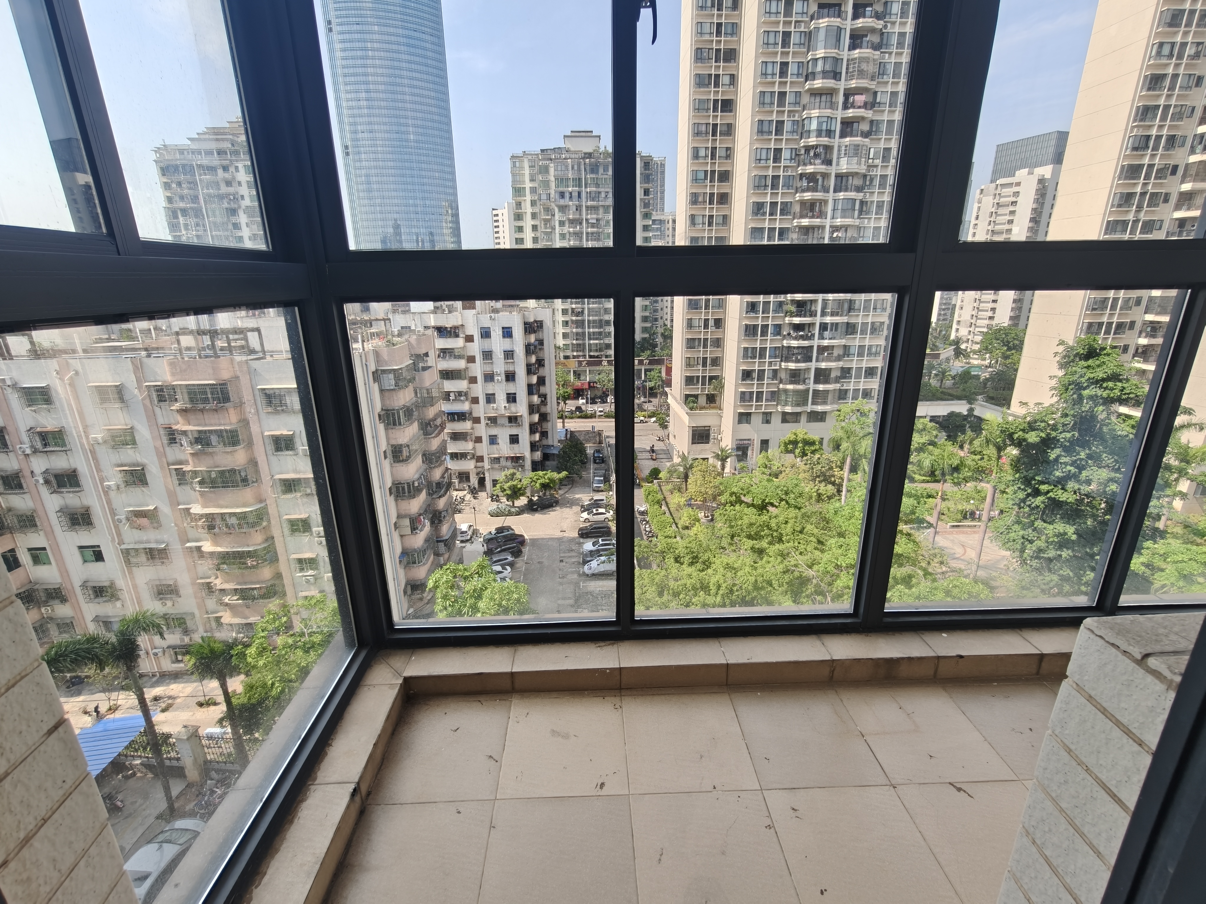 瑞园一期 4室2厅2卫 2600.0元/月 瑞园一期 4室2厅2卫 2600.0元/月室内图