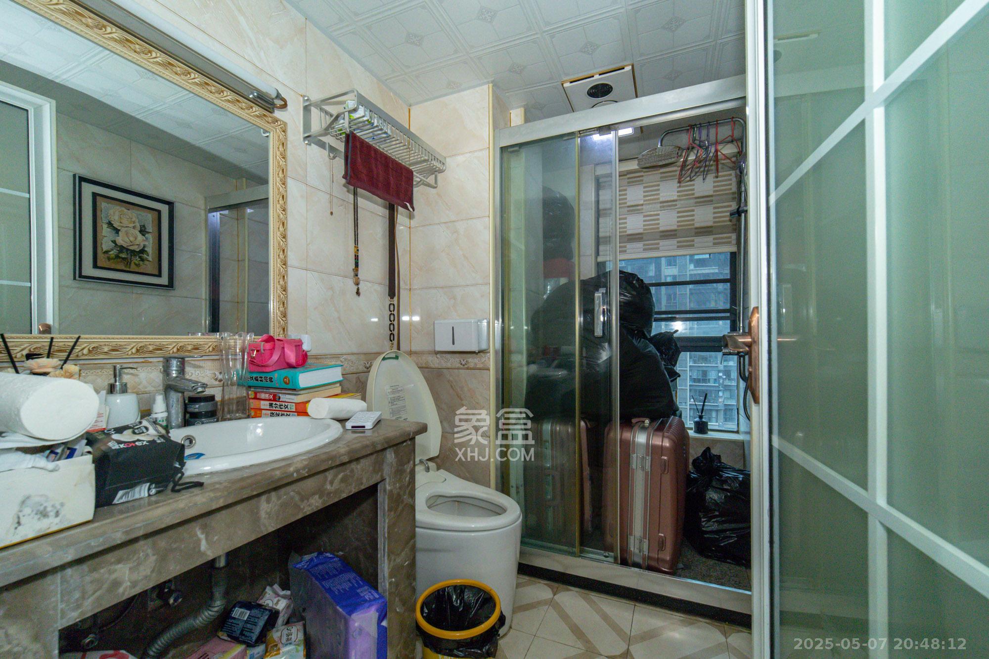 方略城市广场 4室2厅1卫 111.0万 方略城市广场 4室2厅1卫 111.0万卫生间