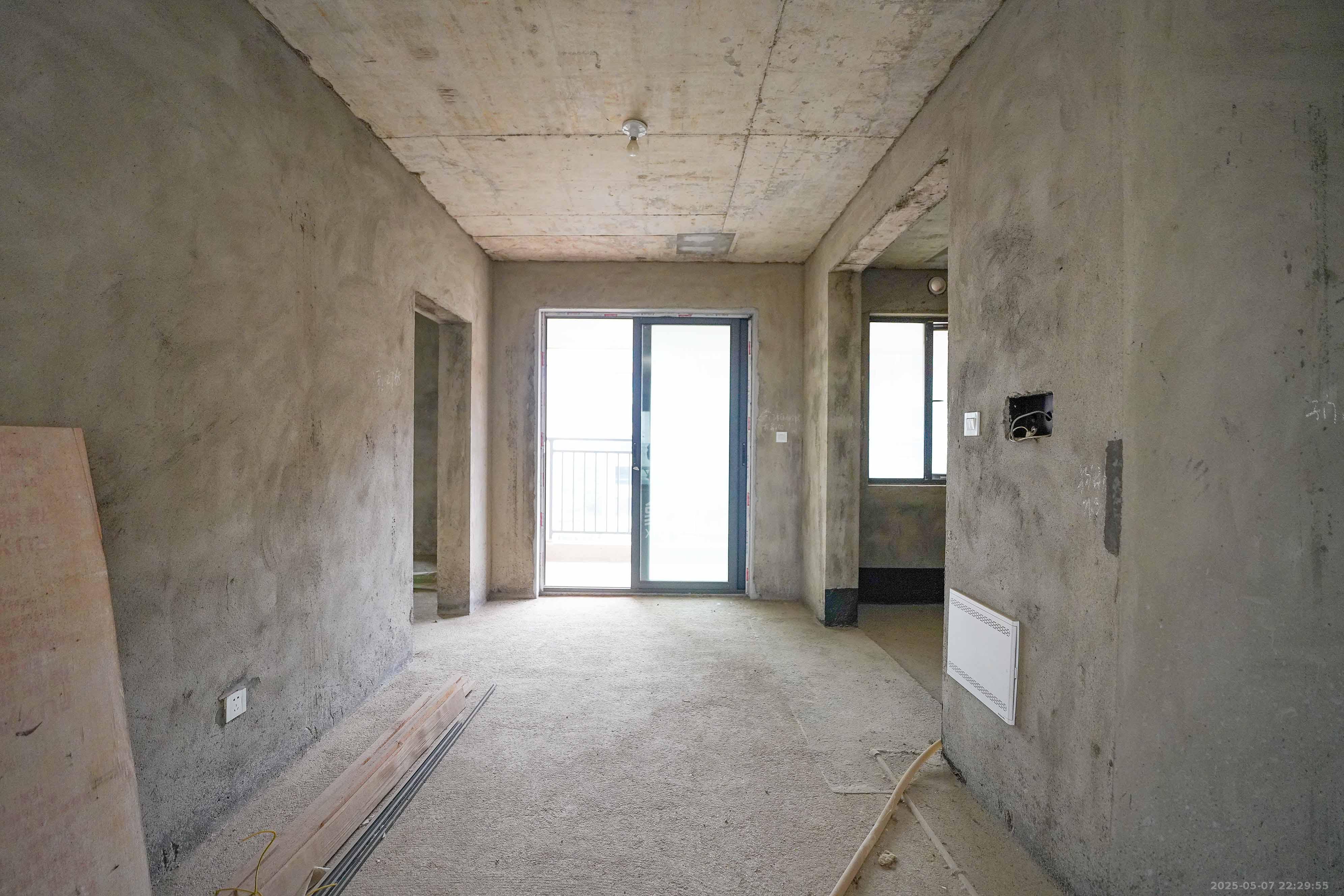 五矿万境蓝山 3室2厅2卫 118.0万 五矿万境蓝山 3室2厅2卫 118.0万客厅