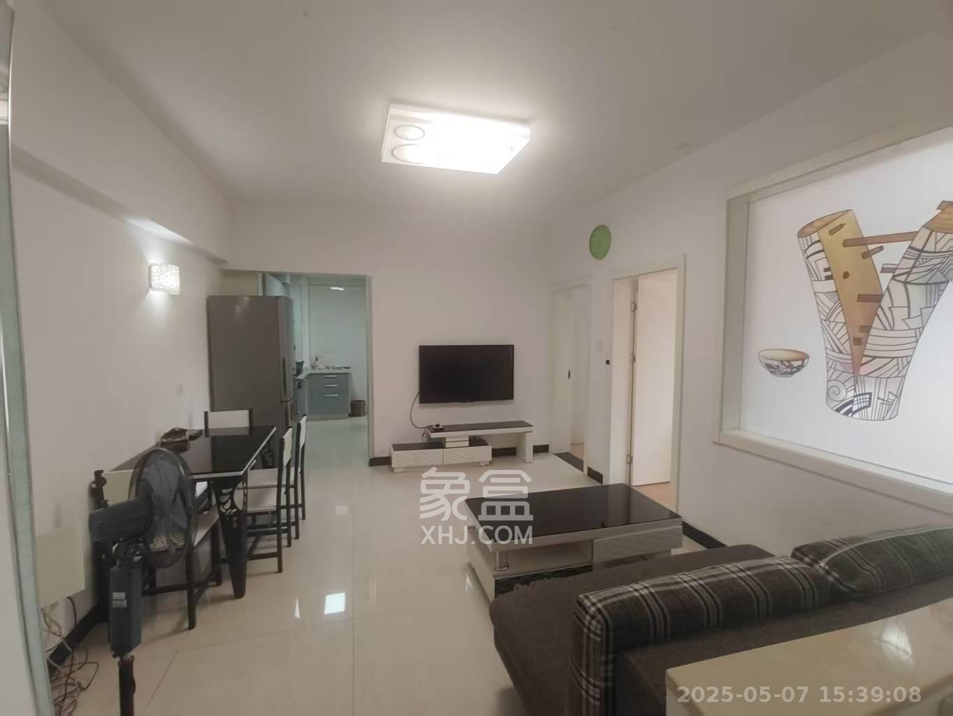 绿地公馆(绿地名邸) 2室2厅1卫 1900.0元/月 绿地公馆(绿地名邸) 2室2厅1卫 1900.0元/月室内图