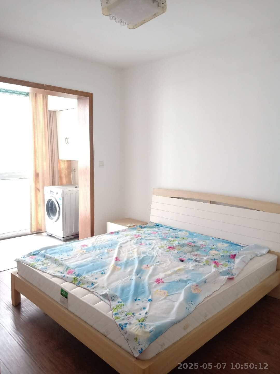 中房F联邦  4室2厅2卫   3000.00元/月室内图