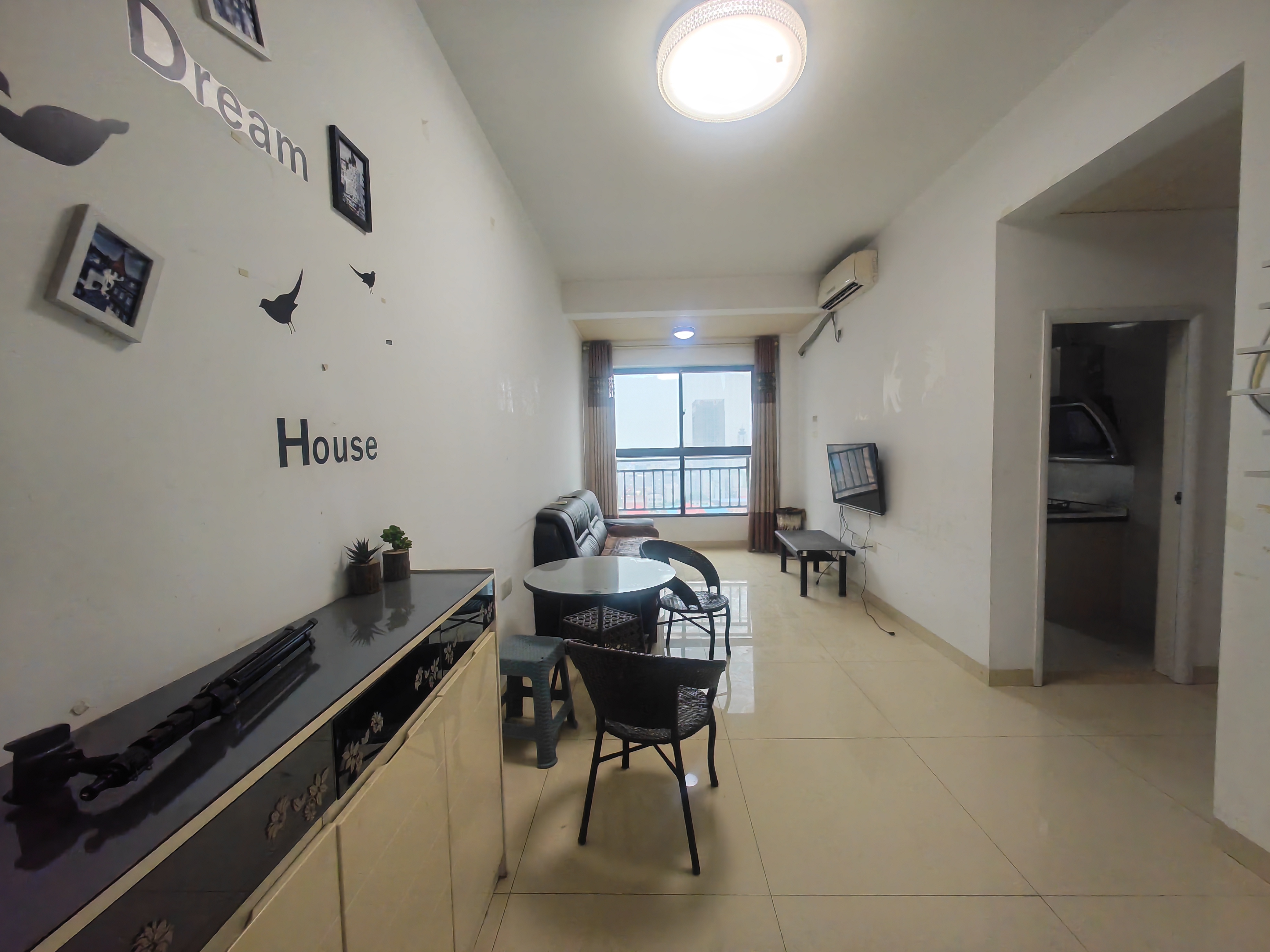 五洲富隆中心 1室1厅1卫 1200.0元/月 五洲富隆中心 1室1厅1卫 1200.0元/月室内图