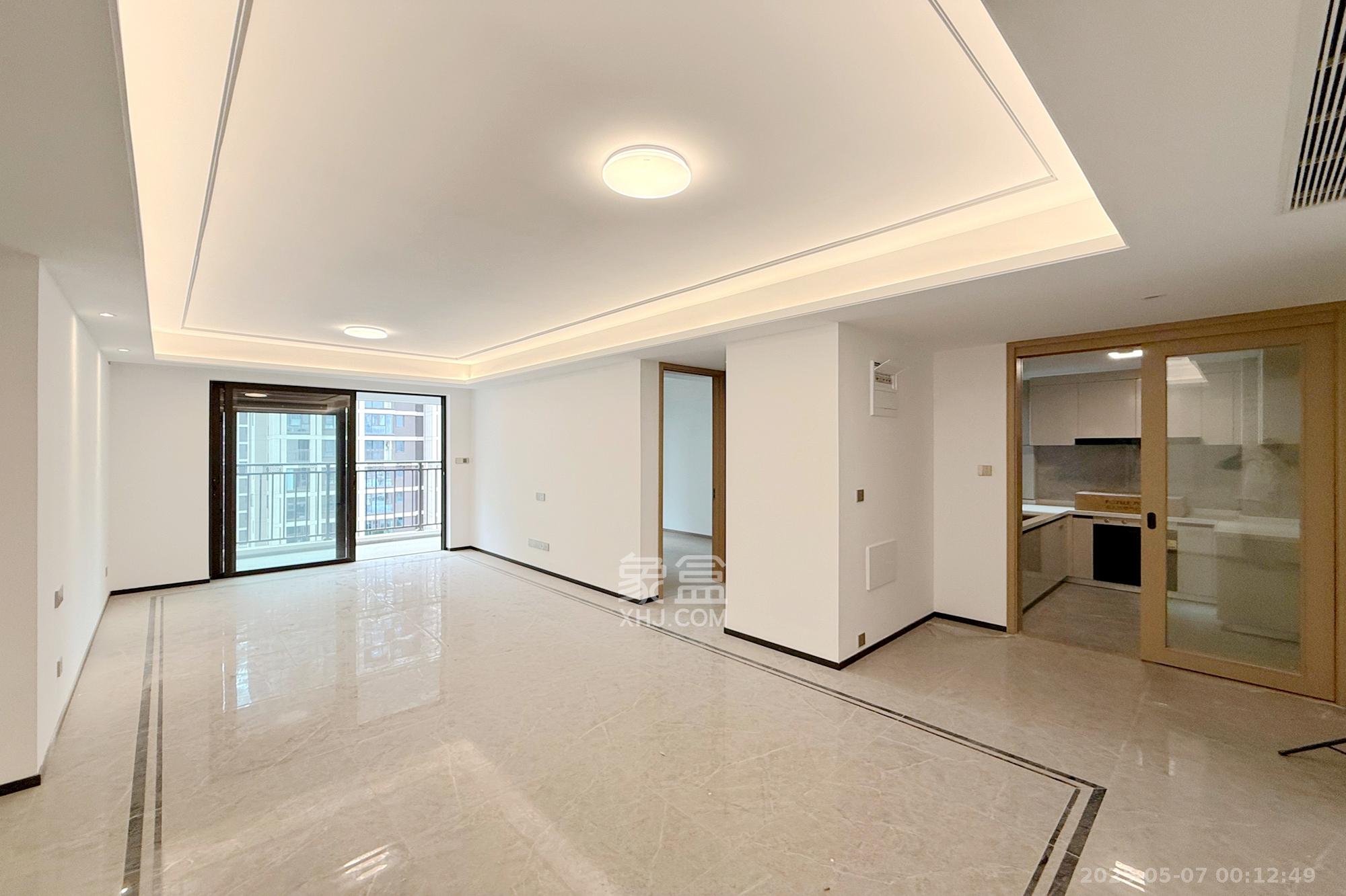 时代建发和著  3室2厅2卫    159.8万 时代建发和著  3室2厅2卫    159.8万客厅