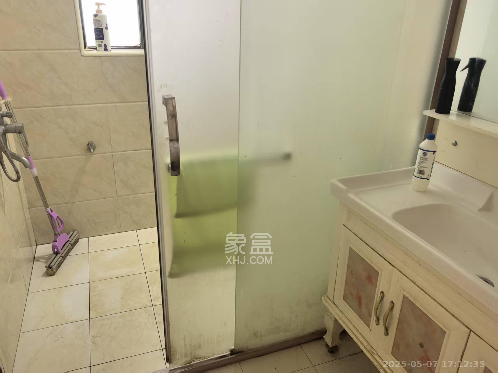 美林银谷 4室2厅1卫 3500.0元/月 美林银谷 4室2厅1卫 3500.0元/月室内图