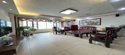 置地花园  4室2厅2卫   210.00万