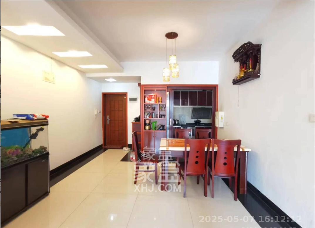 凯旋华府 3室2厅2卫 1280.0元/月 凯旋华府 3室2厅2卫 1280.0元/月室内图