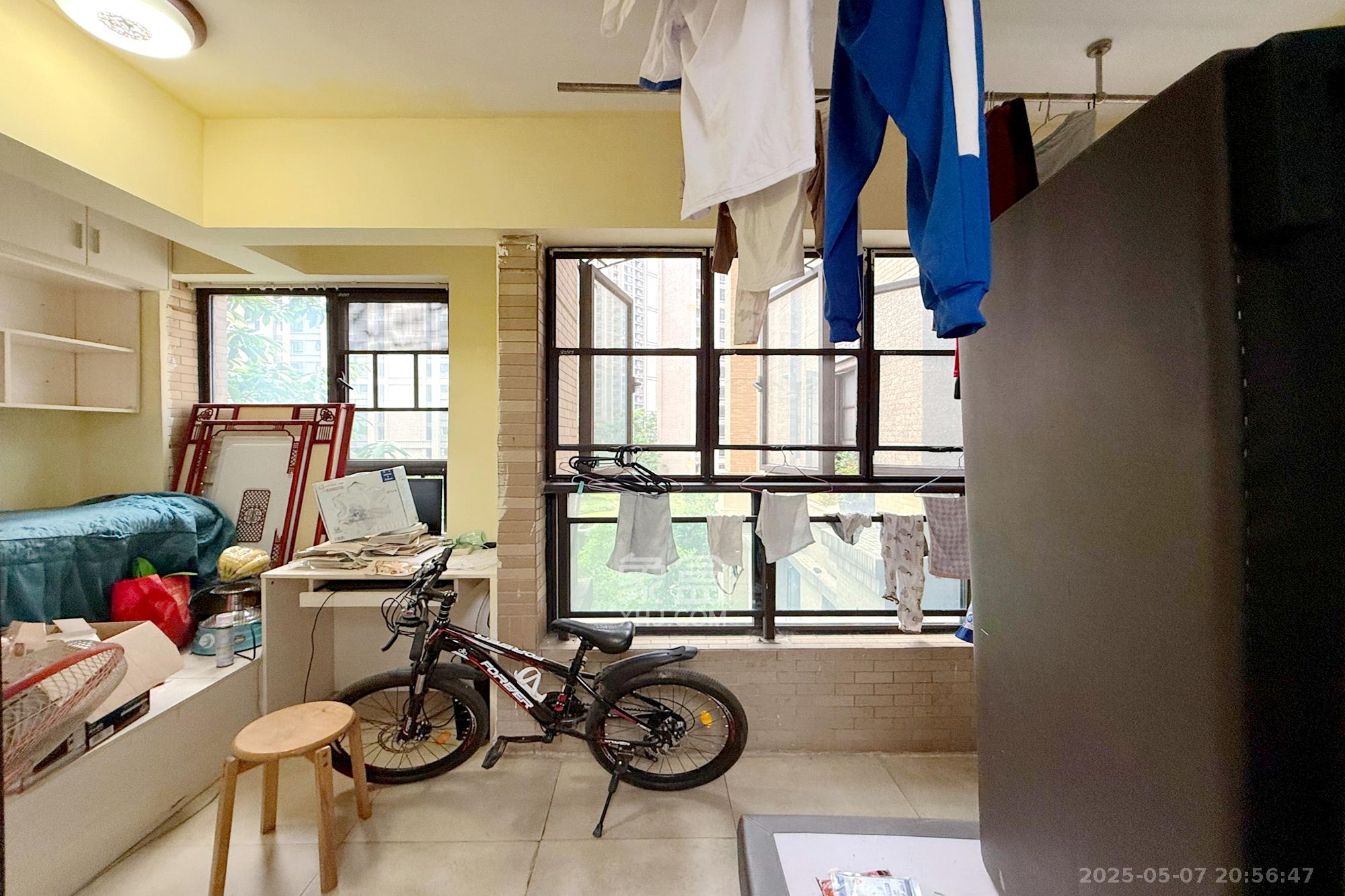 时代倾城一期  3室2厅2卫    78.0万 时代倾城一期  3室2厅2卫    78.0万阳台