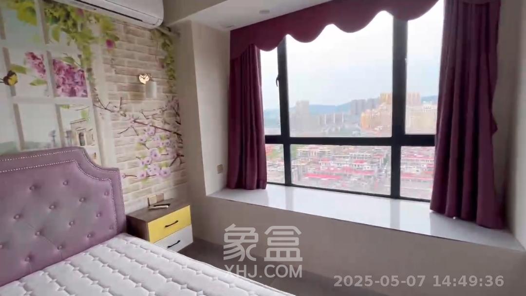 洋湖时代  1室1厅1卫   1100.00元/月室内图