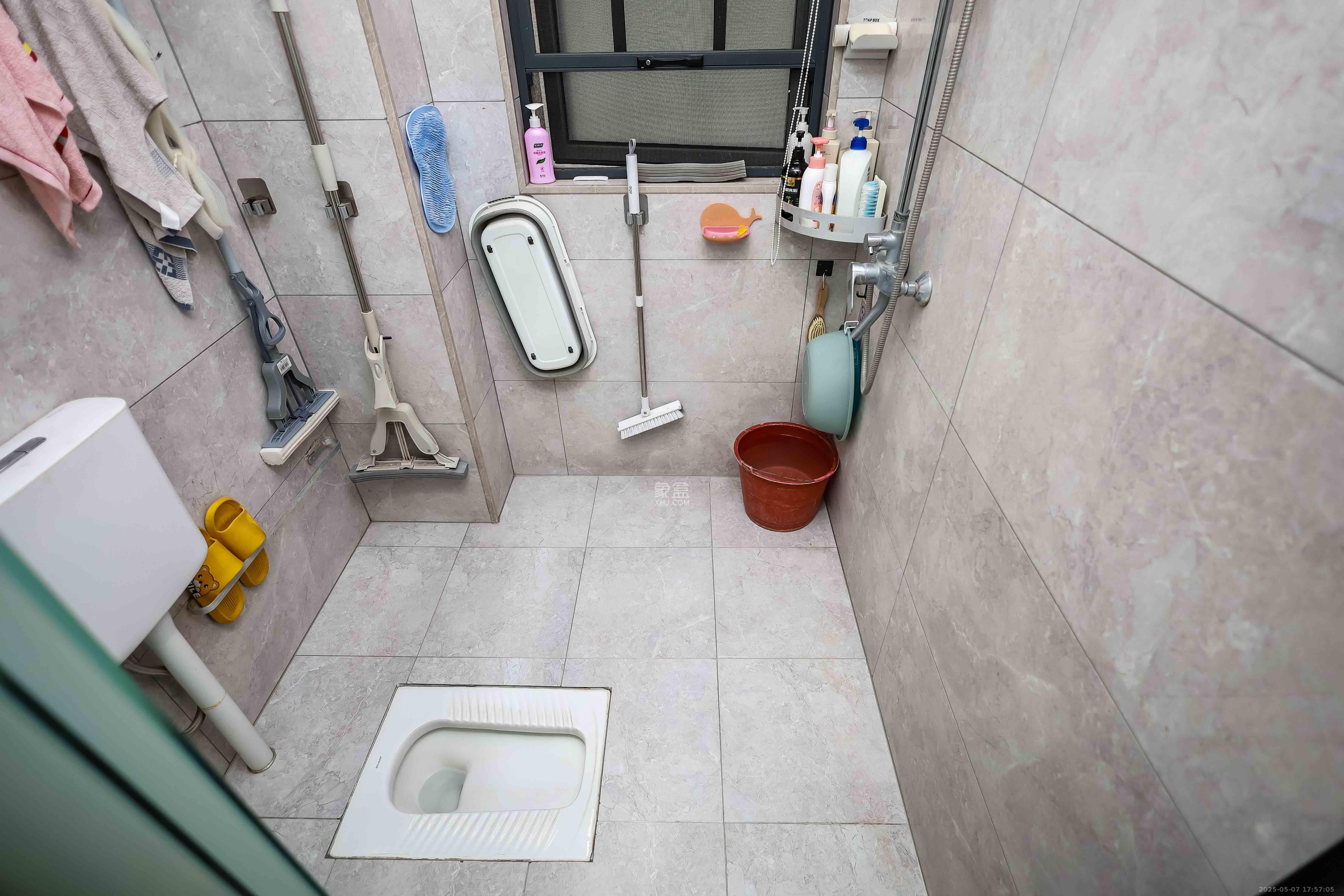 万象府台  3室2厅2卫    200.0万 万象府台  3室2厅2卫    200.0万卫生间