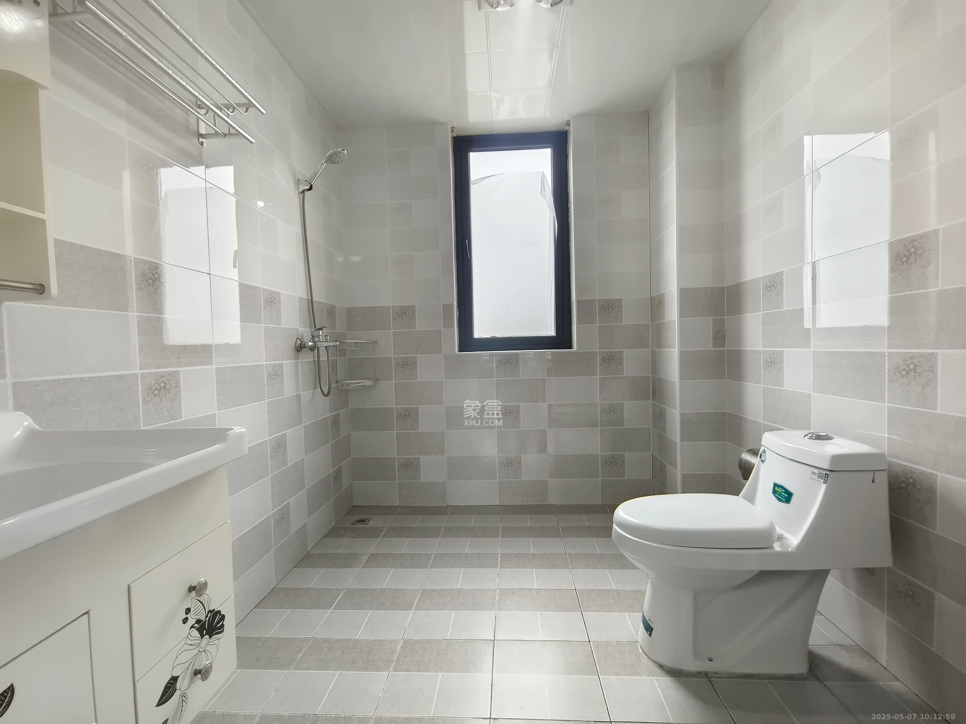 勤诚达境界城  0室0厅0卫    2200.0元/月 勤诚达境界城  0室0厅0卫    2200.0元/月室内图