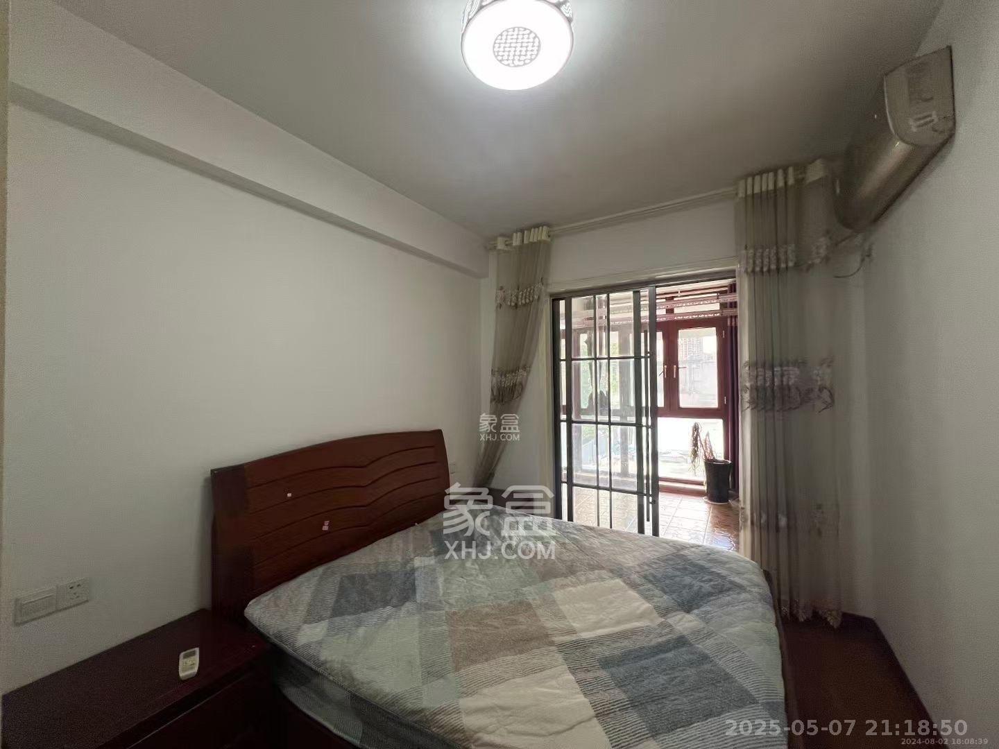 嘉宇盛世华章 3室2厅2卫 3200.0元/月 嘉宇盛世华章 3室2厅2卫 3200.0元/月室内图