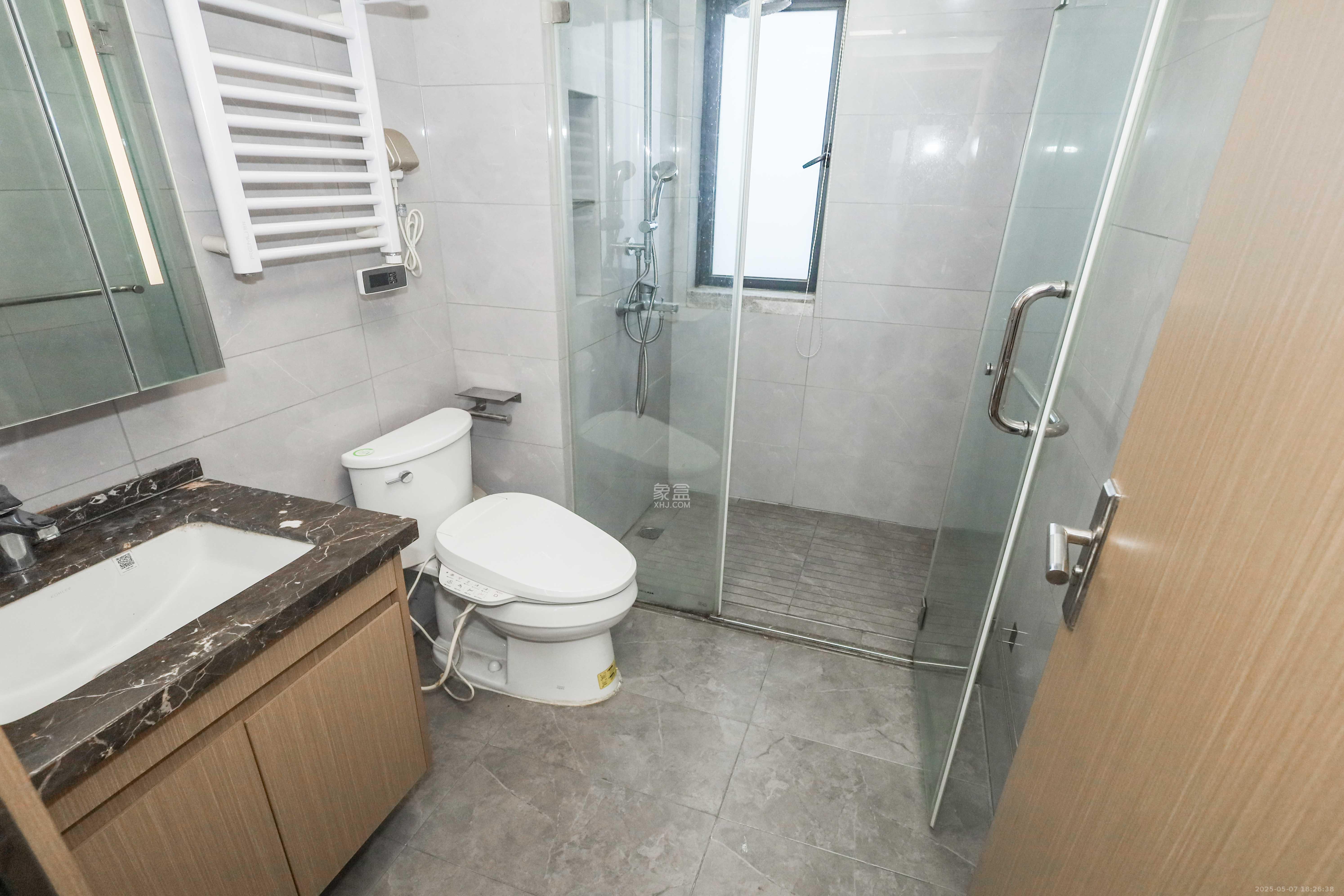 中国铁建湘语梅溪  4室2厅2卫    164.0万 中国铁建湘语梅溪  4室2厅2卫    164.0万卫生间