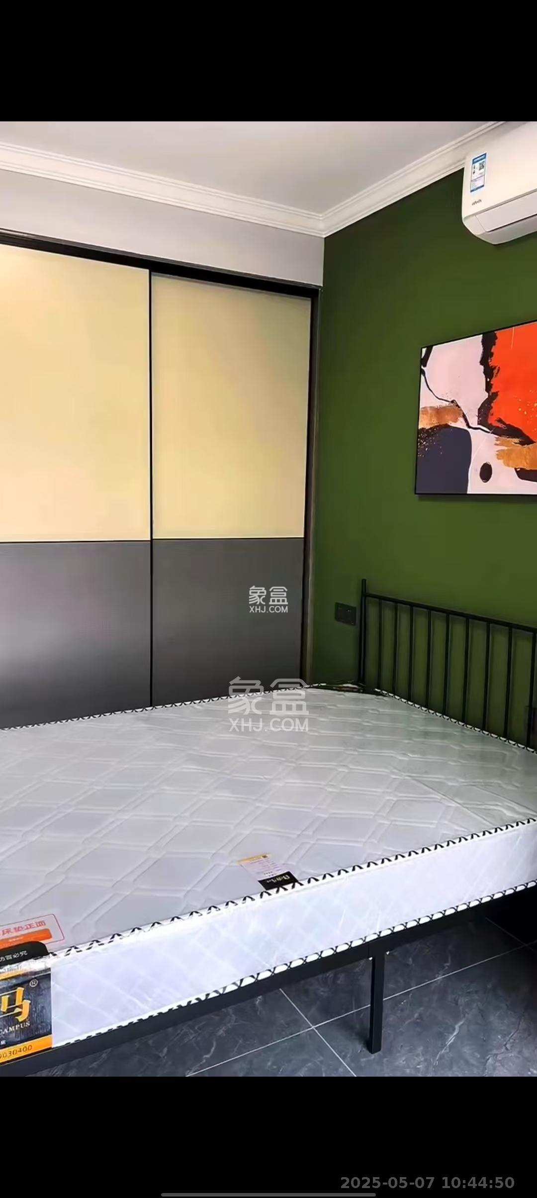 吉泰园安置小区 3室2厅1卫 2988.0元/月 吉泰园安置小区 3室2厅1卫 2988.0元/月室内图