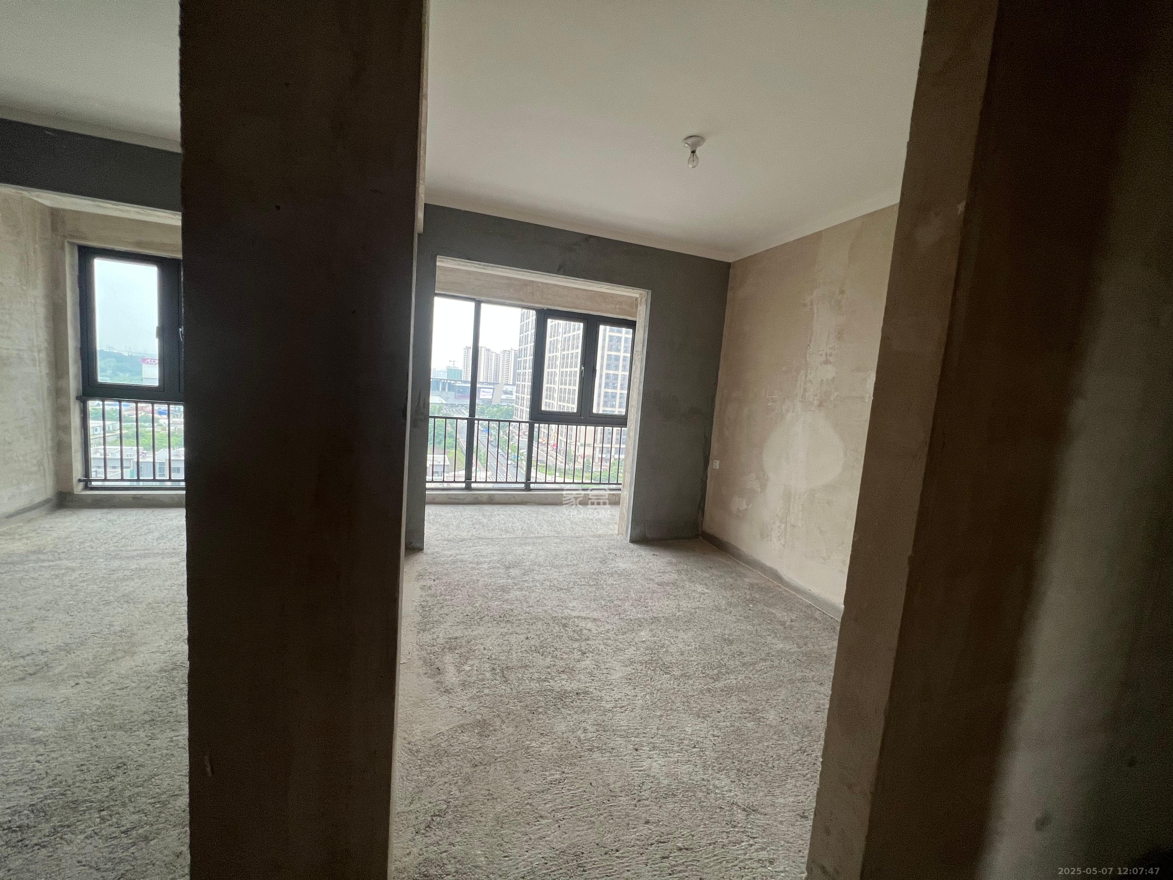 绿城美的明月江南 3室2厅2卫 1300.0元/月 绿城美的明月江南 3室2厅2卫 1300.0元/月室内图