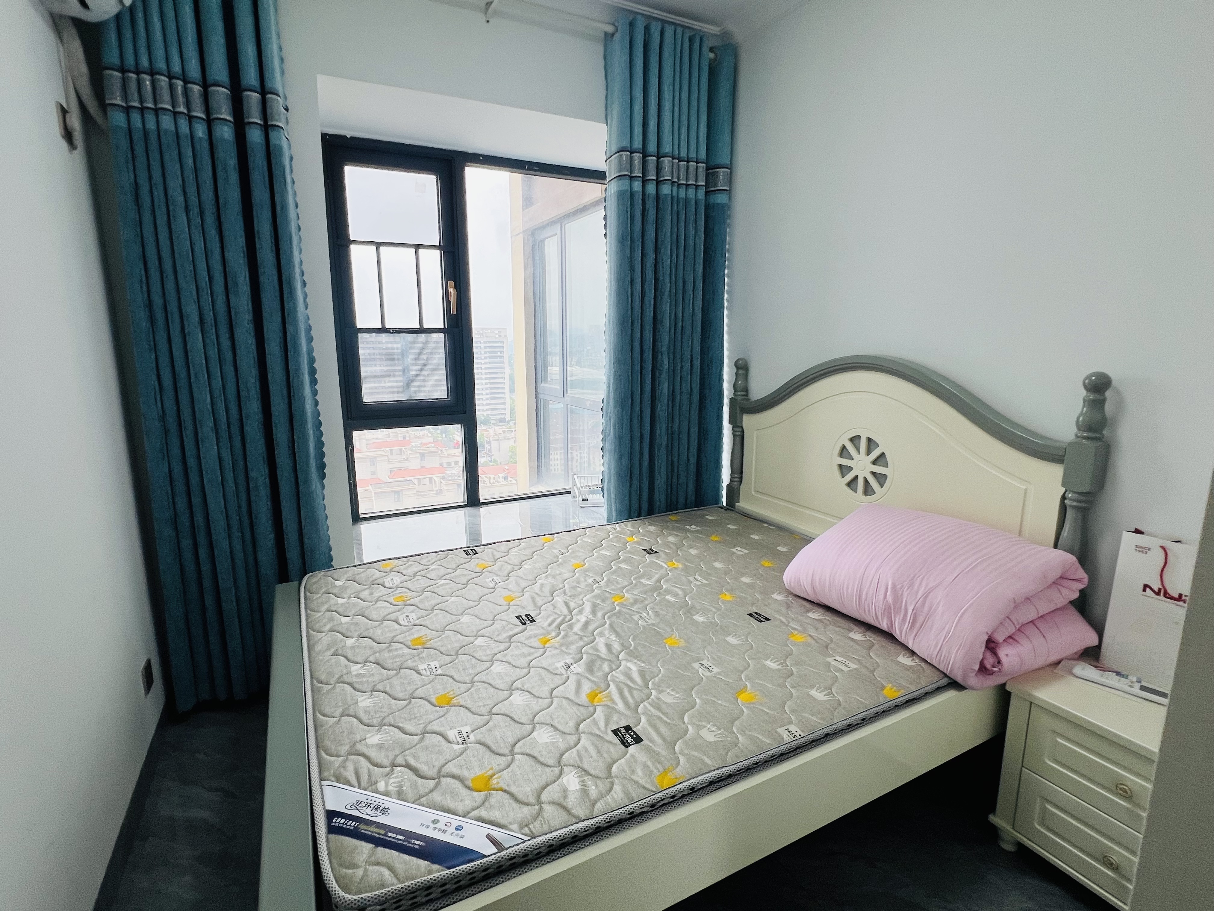 康雅苑 3室2厅2卫 2000.0元/月 康雅苑 3室2厅2卫 2000.0元/月室内图