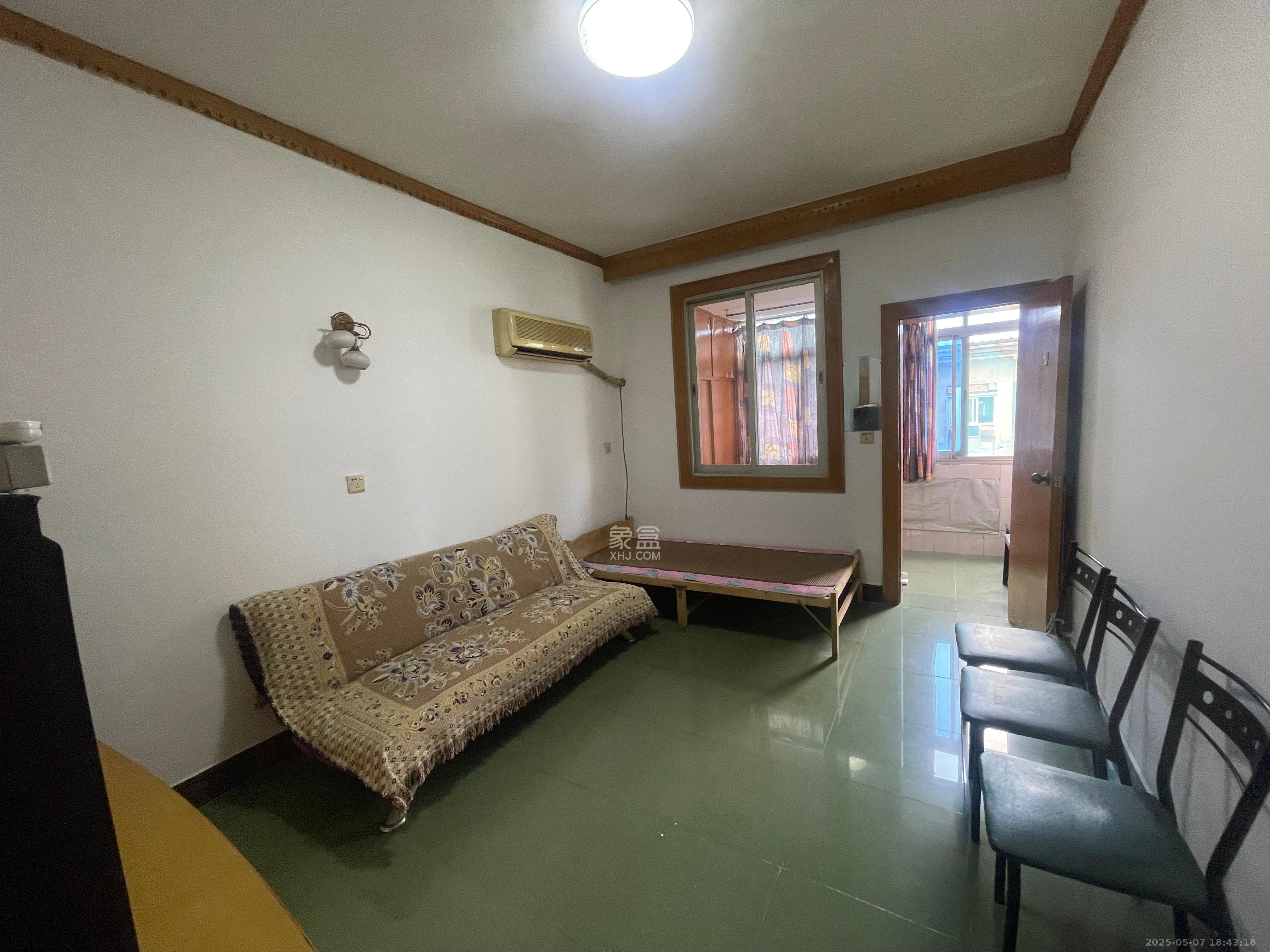 路桥宿舍 2室1厅1卫 1150.0元/月 路桥宿舍 2室1厅1卫 1150.0元/月室内图