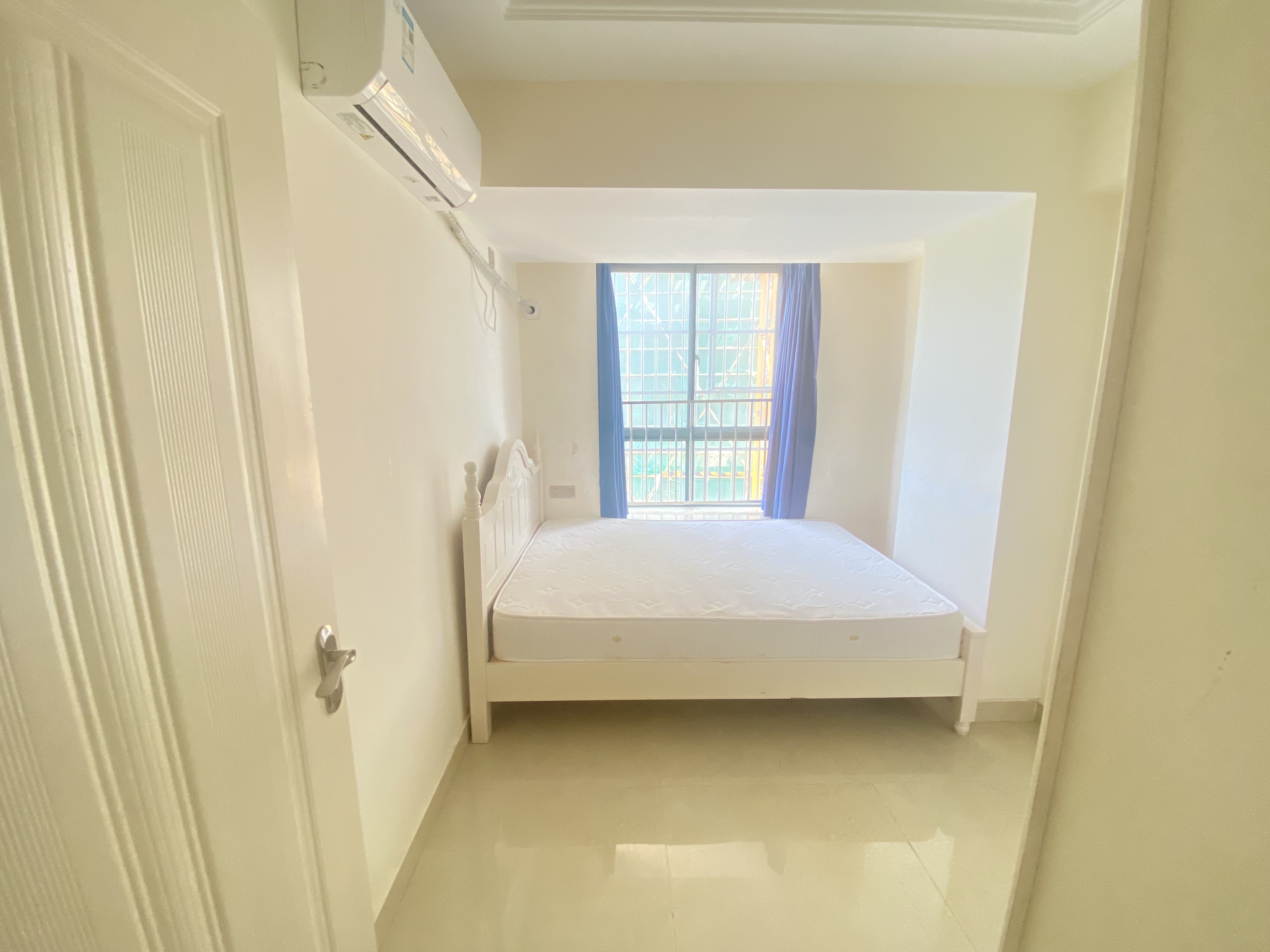 书馨苑 2室2厅1卫 2600.0元/月 书馨苑 2室2厅1卫 2600.0元/月室内图