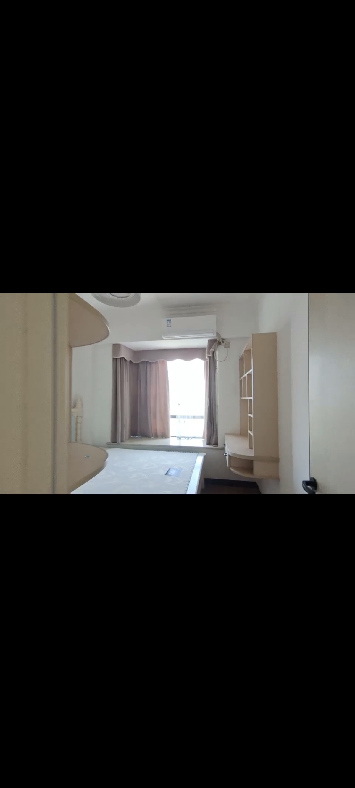 恒隆国际  3室1厅1卫    1800.0元/月室内图