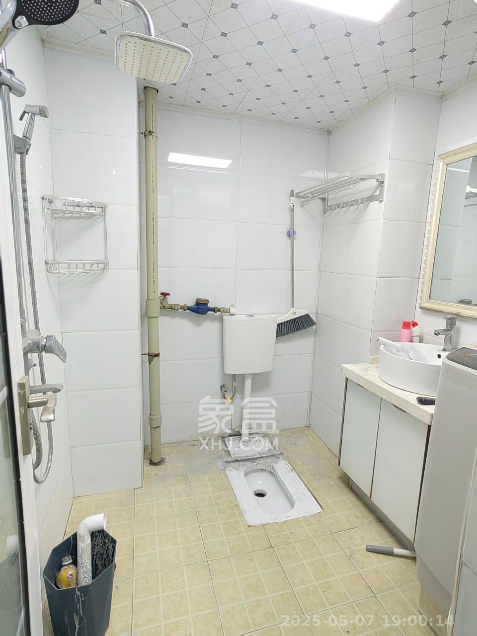 朝阳银座  1室1厅1卫   1800.00元/月室内图