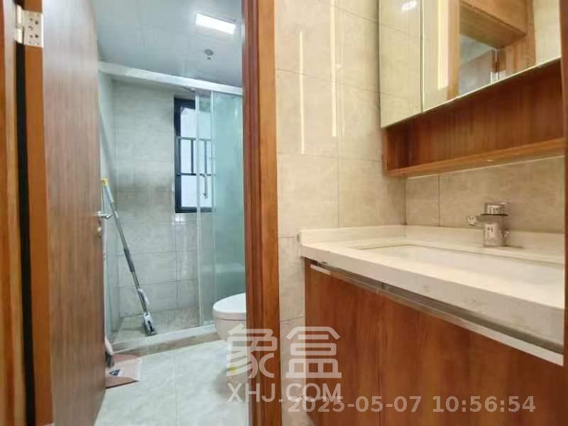 梅溪悦章  3室2厅2卫   3500.00元/月室内图