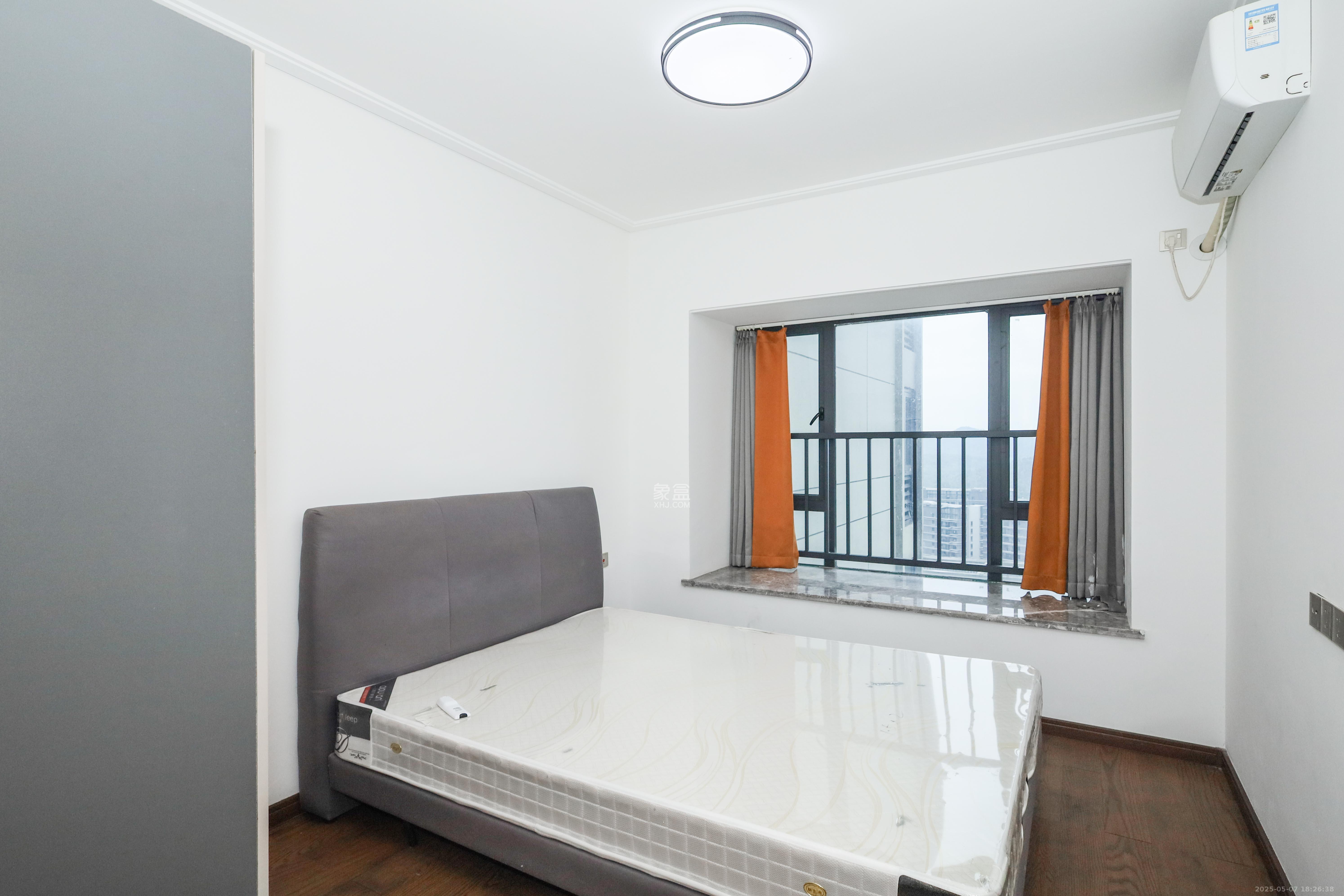 中国铁建湘语梅溪  4室2厅2卫    164.0万 中国铁建湘语梅溪  4室2厅2卫    164.0万卧室