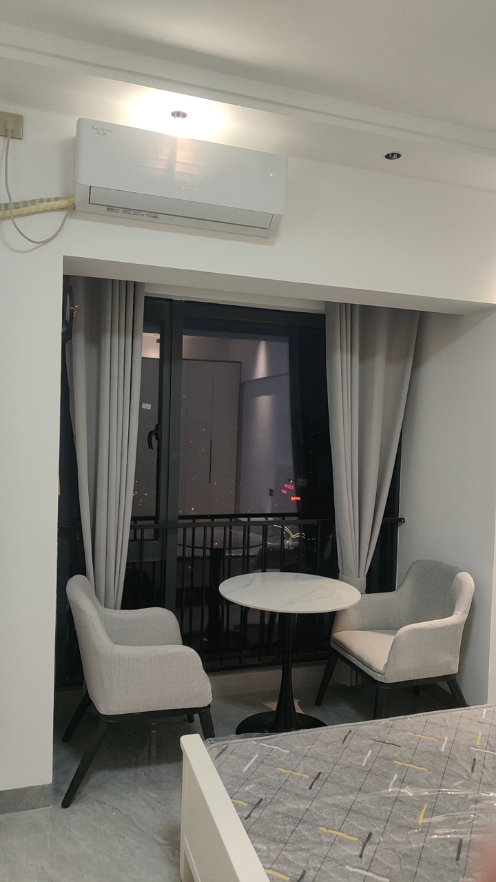 碧桂园壹中心  1室1厅1卫    1200.0元/月 碧桂园壹中心  1室1厅1卫    1200.0元/月室内图