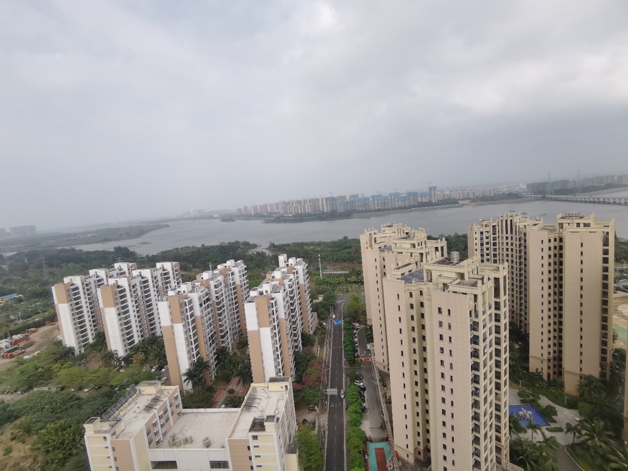 滨江帝景二期（三期）  3室2厅2卫   215.00万户型图