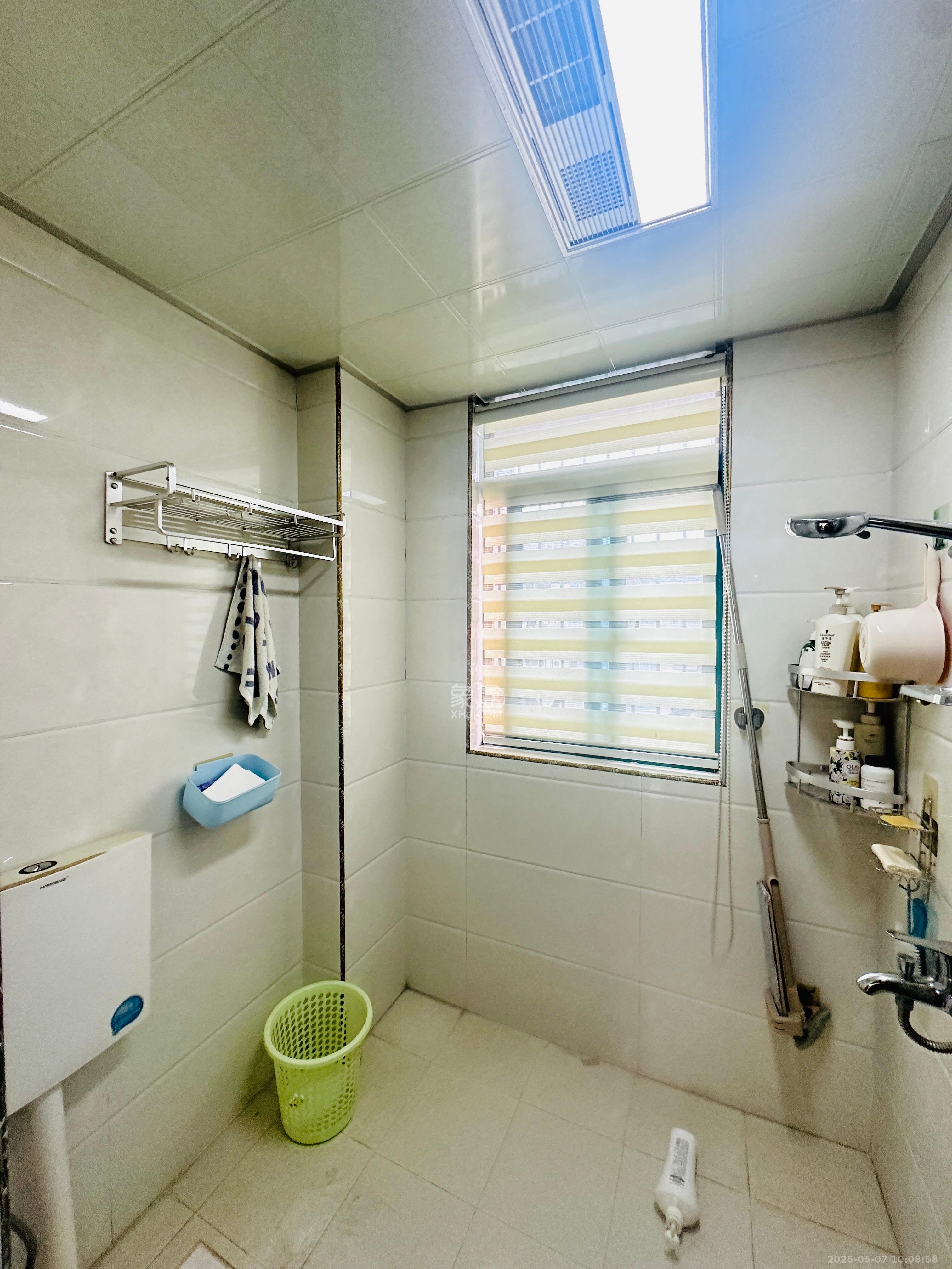 才子佳郡  5室2厅2卫    3500.0元/月 才子佳郡  5室2厅2卫    3500.0元/月室内图