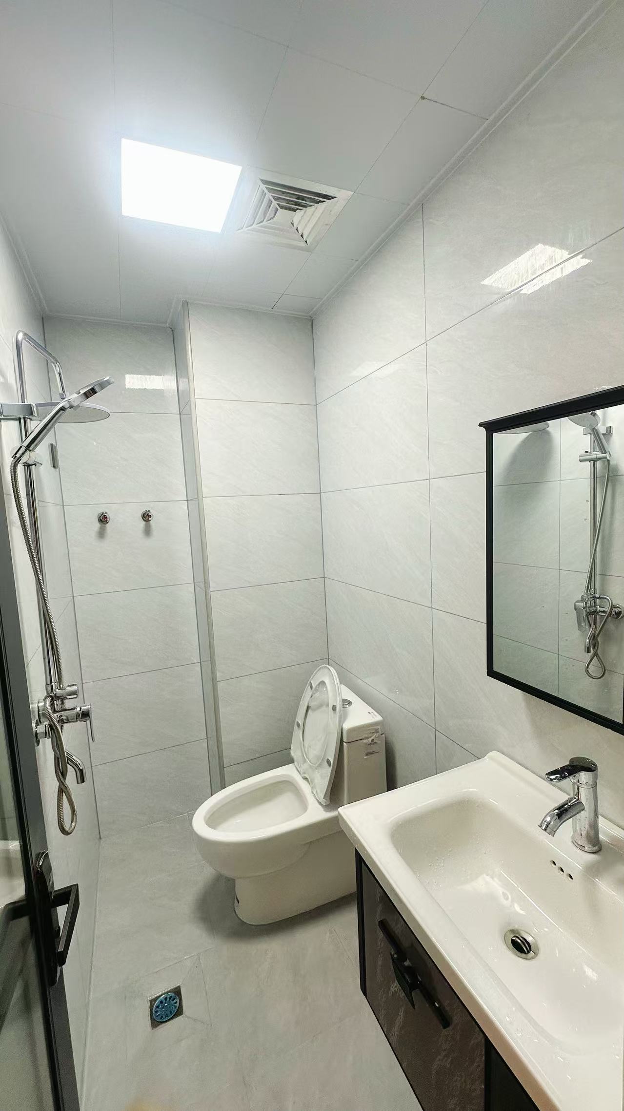 榭园 1室1厅1卫 68.0万 榭园 1室1厅1卫 68.0万客厅