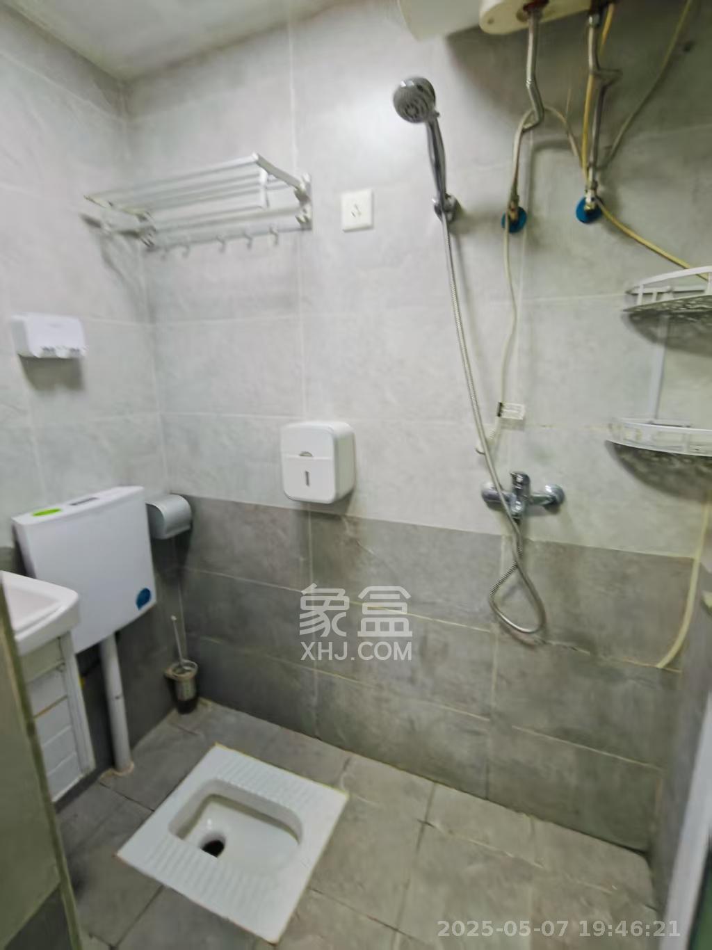壹廷中央府院（福地花园）  1室1厅1卫    1600.0元/月室内图