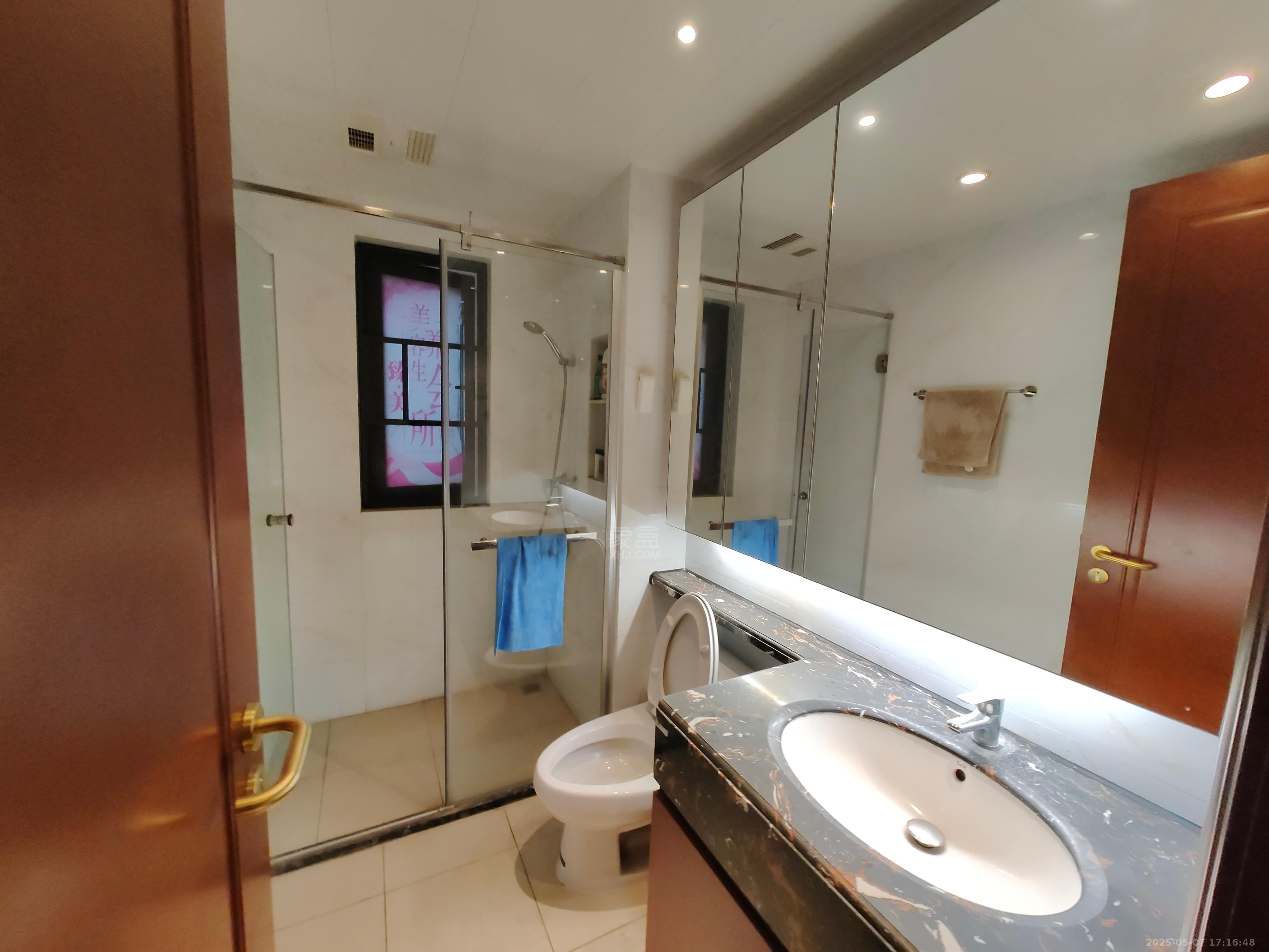 恒大华府 3室2厅1卫 1800.0元/月 恒大华府 3室2厅1卫 1800.0元/月室内图