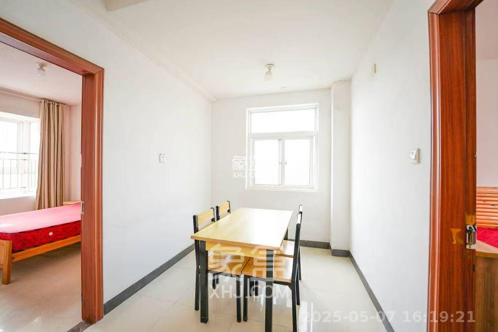 凯富漫城 3室2厅1卫 1200.0元/月 凯富漫城 3室2厅1卫 1200.0元/月室内图