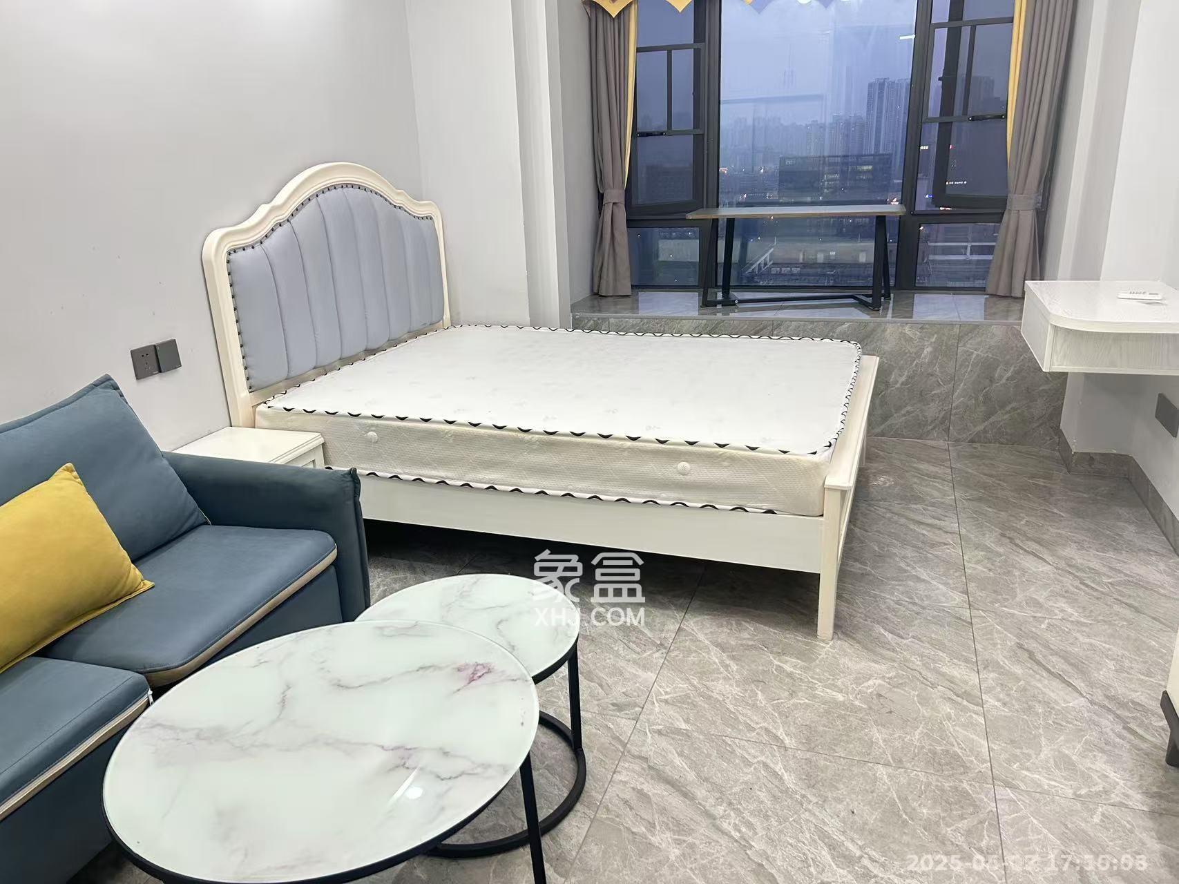 龙湖湘江星座（祺鑫星座公寓）  1室1厅1卫    1500.0元/月室内图