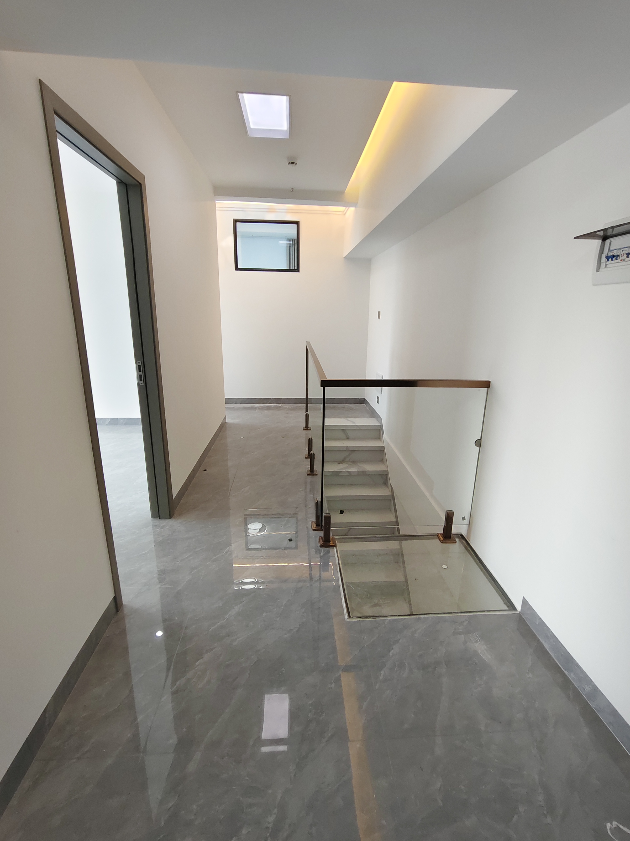 龙湖光年 1室1厅1卫 3500.0元/月 龙湖光年 1室1厅1卫 3500.0元/月室内图